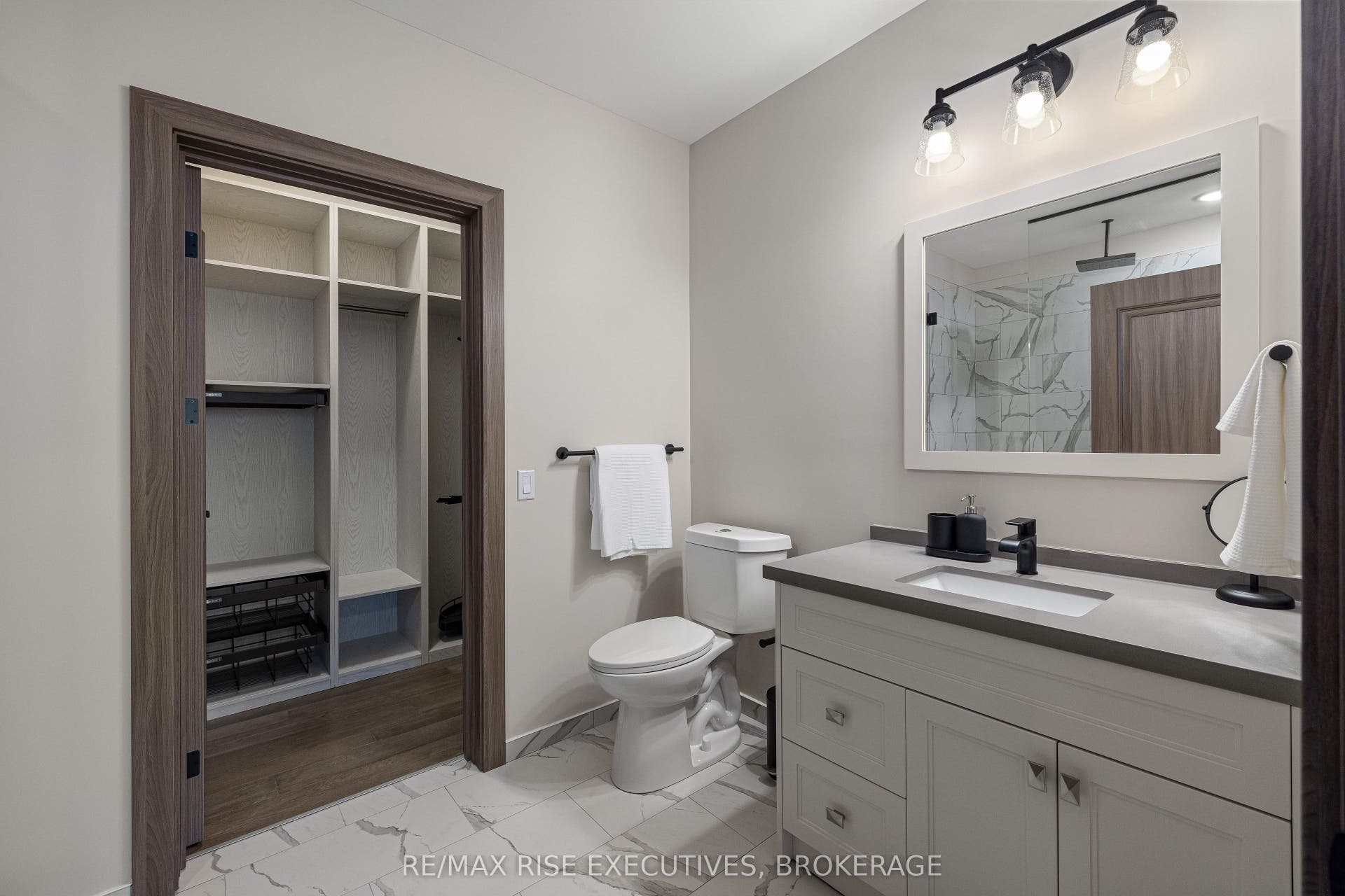 2274 Princess Street, #450, Kingston, Frontenac ON K7M 3G4 2274 Princess Street, #450, Kingston, Frontenac ON K7M 3G4