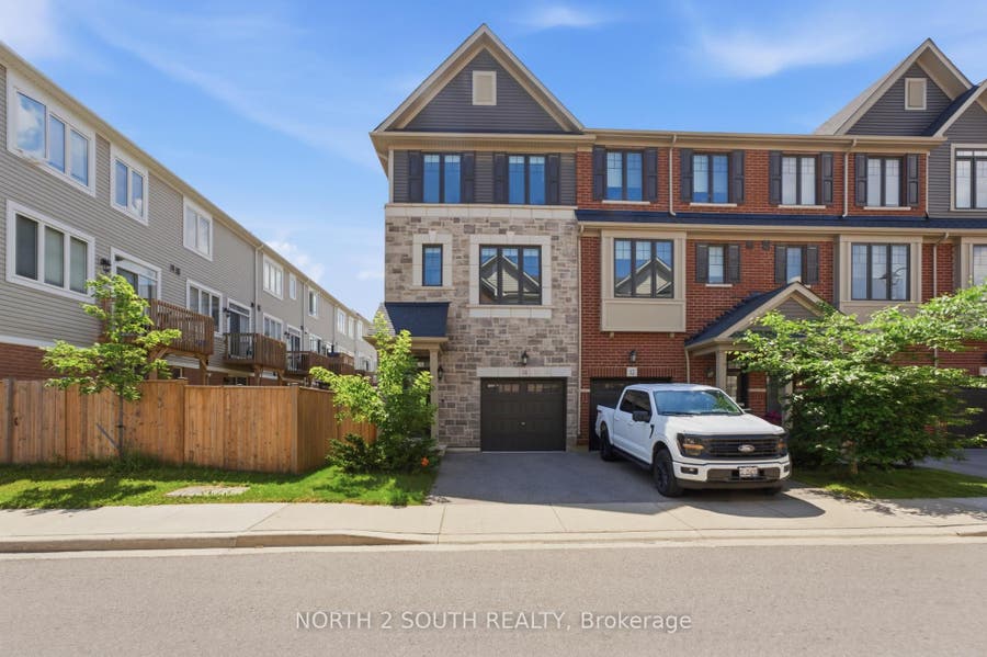 Property photo for 14 Snowberry Lane, Hamilton, Hamilton ON