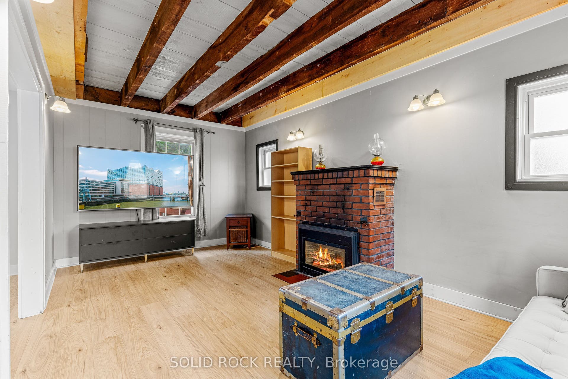 Gas fireplace adds to living room charm-Get cozy!