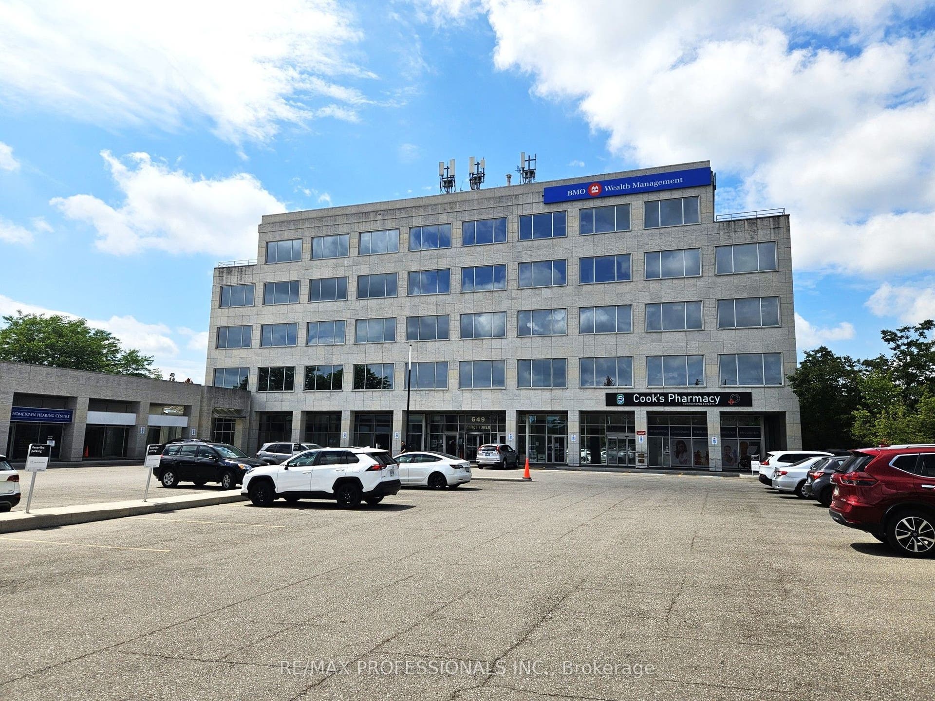 649 Scottsdale Drive, #2B, Guelph, Wellington ON N1G 4T7 649 Scottsdale Drive, #2B, Guelph, Wellington ON N1G 4T7
