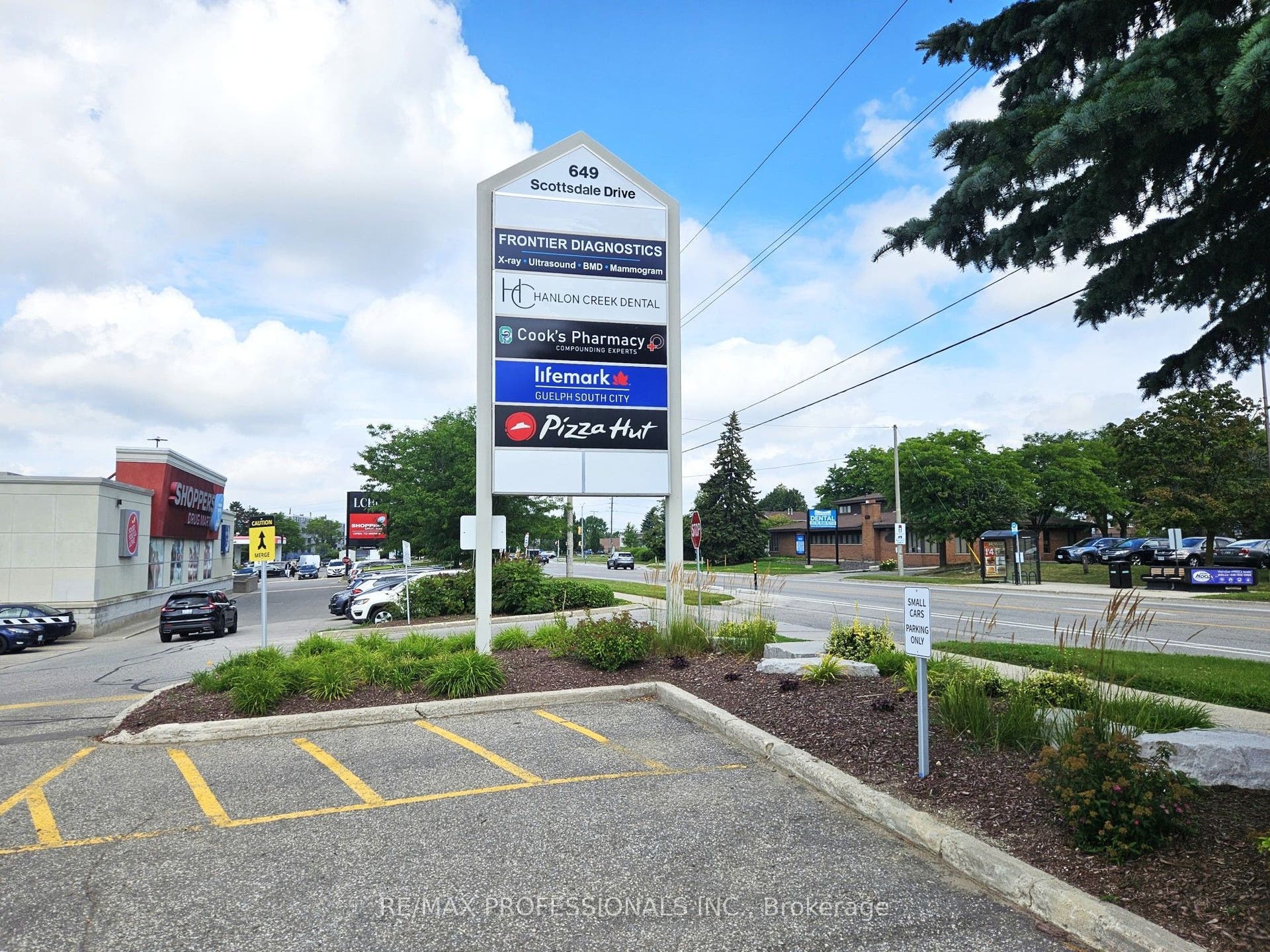 649 Scottsdale Drive, #2B, Guelph, Wellington ON N1G 4T7 649 Scottsdale Drive, #2B, Guelph, Wellington ON N1G 4T7