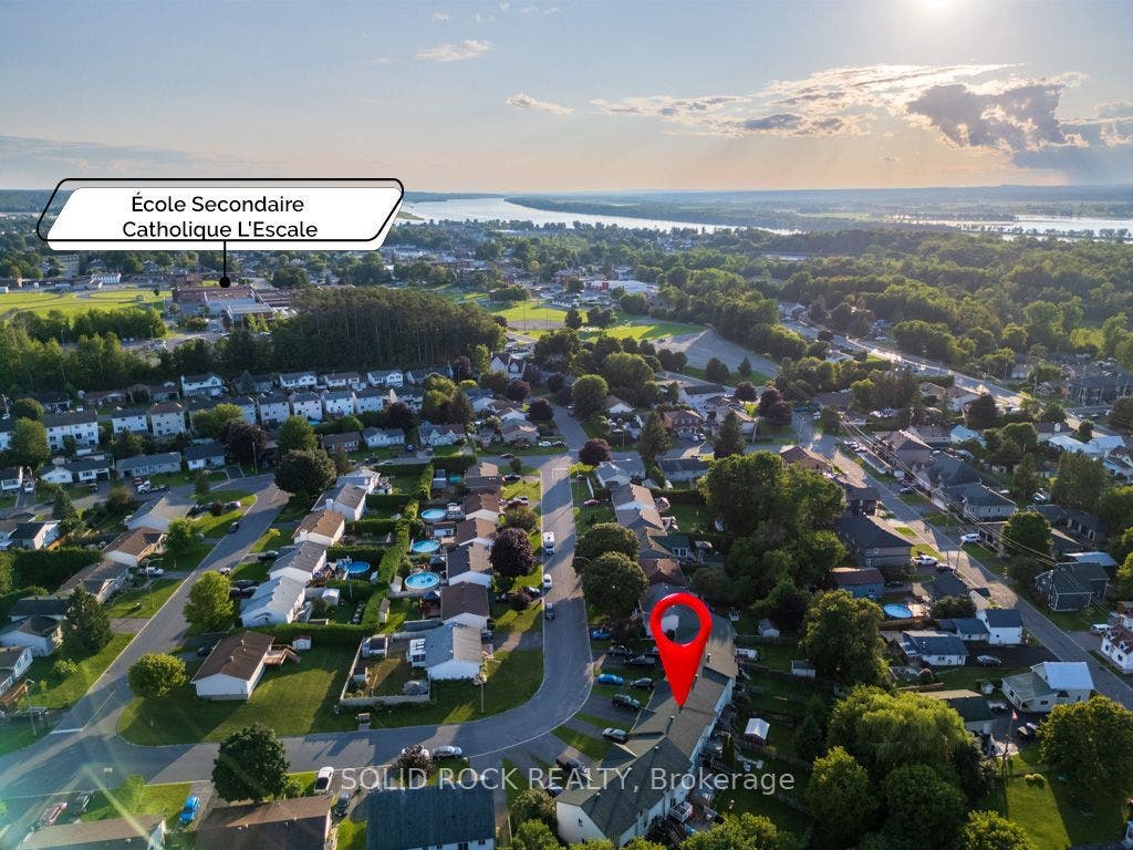 733 Morris Street, Clarence-Rockland, Prescott And Russell ON K4K 1M9 733 Morris Street, Clarence-Rockland, Prescott And Russell ON K4K 1M9