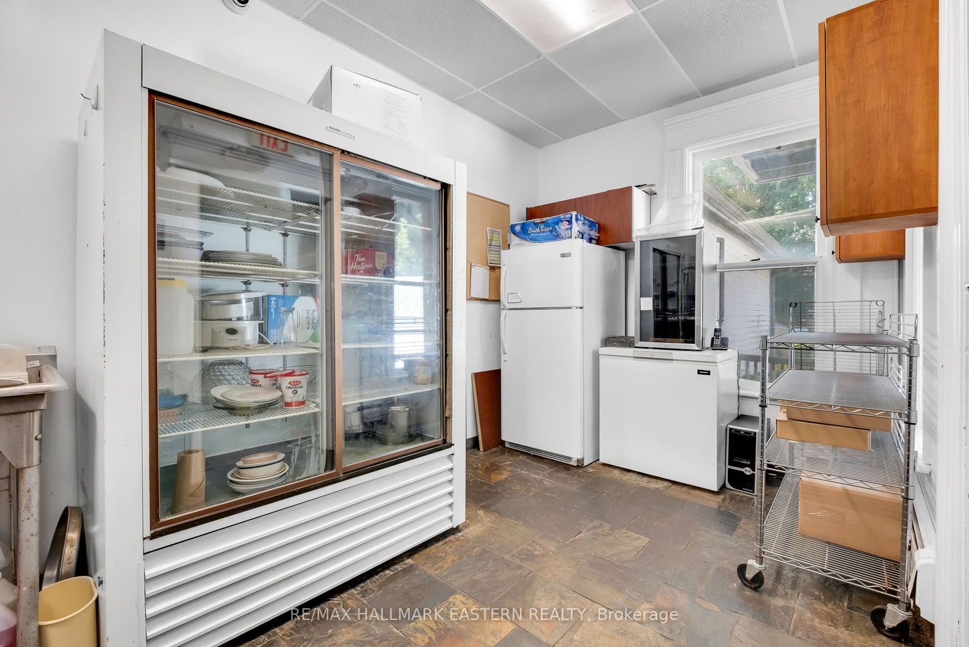 29 Bursthall Street, #Restaurant, Marmora And Lake, Hastings ON K0K 2M0 29 Bursthall Street, #Restaurant, Marmora And Lake, Hastings ON K0K 2M0