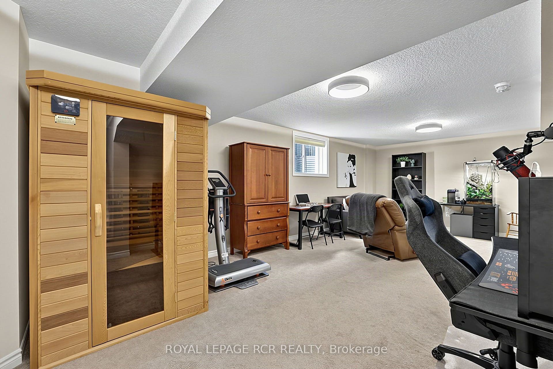 24 WESTMINSTER Crescent, Centre Wellington, Wellington ON N1M 1Y8 24 WESTMINSTER Crescent, Centre Wellington, Wellington ON N1M 1Y8