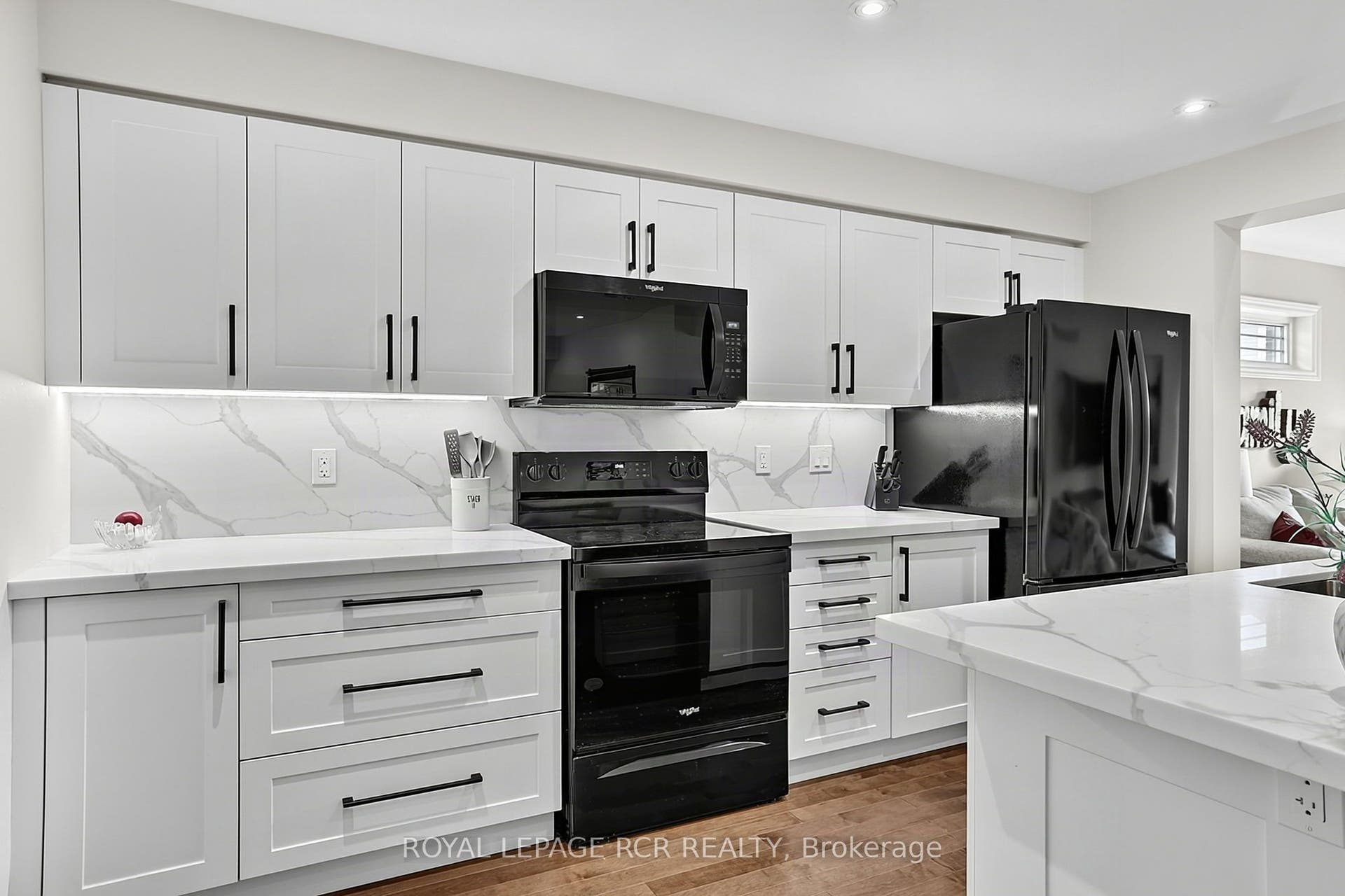 24 WESTMINSTER Crescent, Centre Wellington, Wellington ON N1M 1Y8 24 WESTMINSTER Crescent, Centre Wellington, Wellington ON N1M 1Y8
