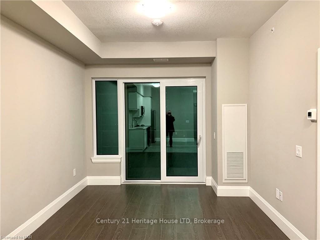 73 ARTHUR Street S, #501, Guelph, Wellington ON N1E 0S6 73 ARTHUR Street S, #501, Guelph, Wellington ON N1E 0S6