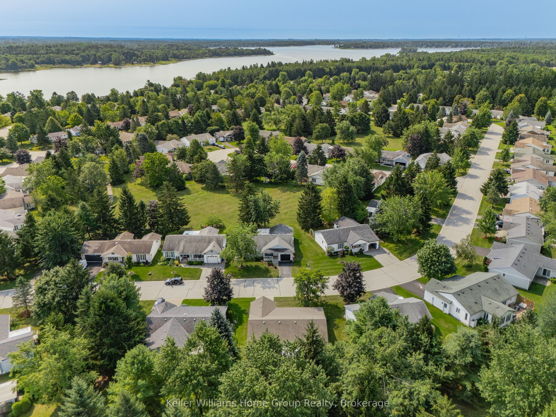 85 White Bark Way, Centre Wellington, Wellington ON N0B 1J0 85 White Bark Way, Centre Wellington, Wellington ON N0B 1J0