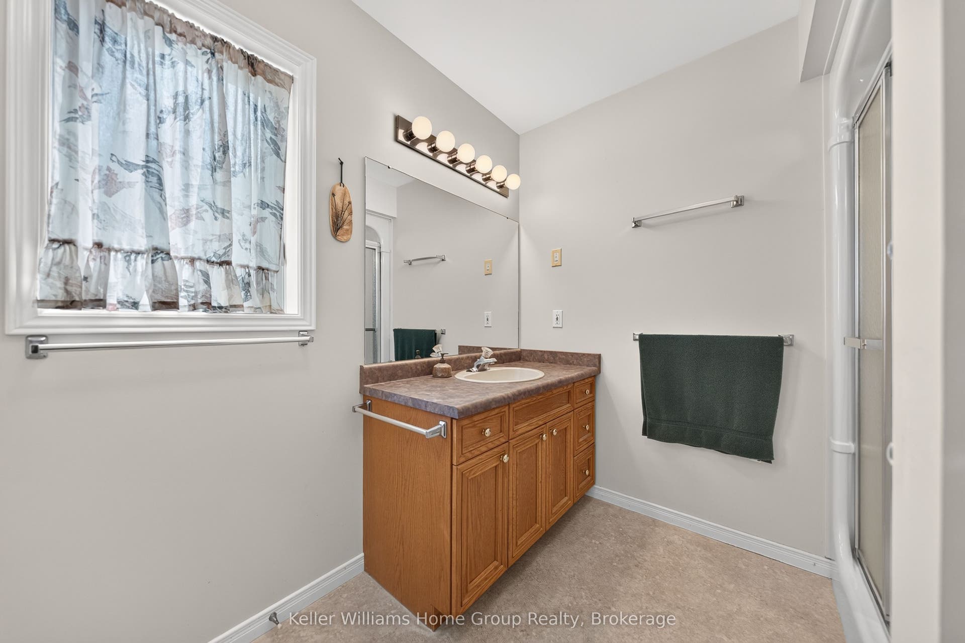 85 White Bark Way, Centre Wellington, Wellington ON N0B 1J0 85 White Bark Way, Centre Wellington, Wellington ON N0B 1J0