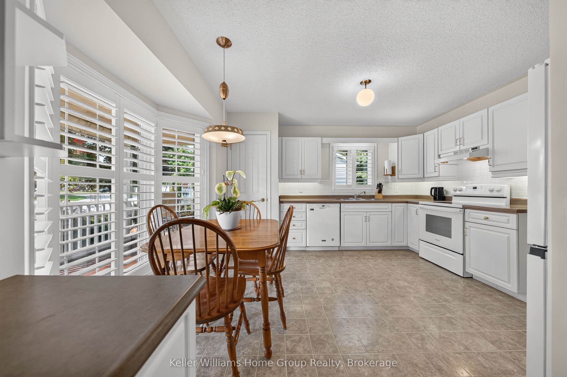 85 White Bark Way, Centre Wellington, Wellington ON N0B 1J0 85 White Bark Way, Centre Wellington, Wellington ON N0B 1J0