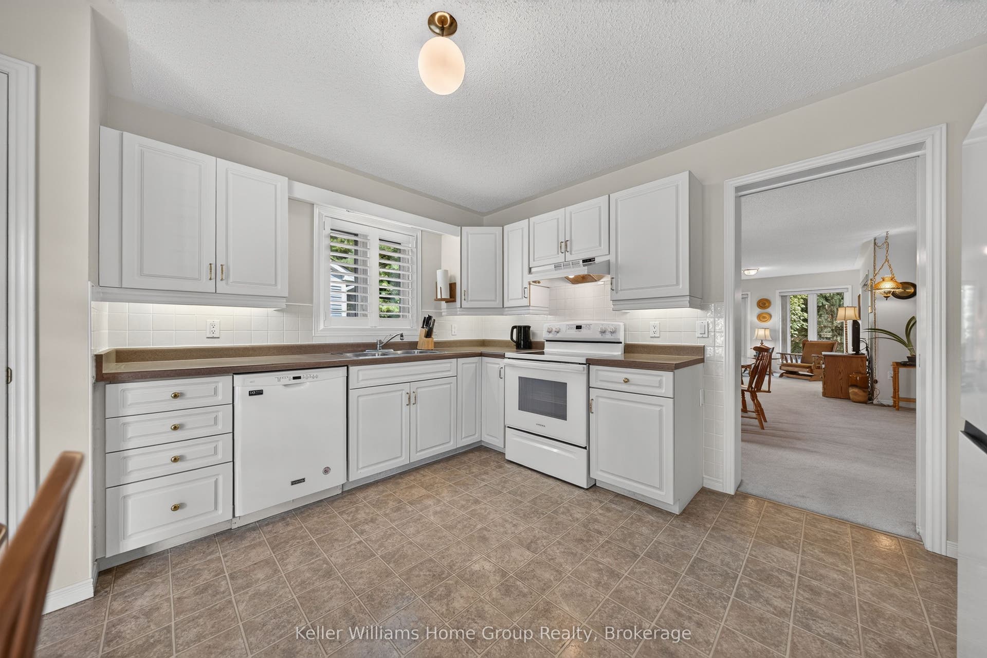 85 White Bark Way, Centre Wellington, Wellington ON N0B 1J0 85 White Bark Way, Centre Wellington, Wellington ON N0B 1J0