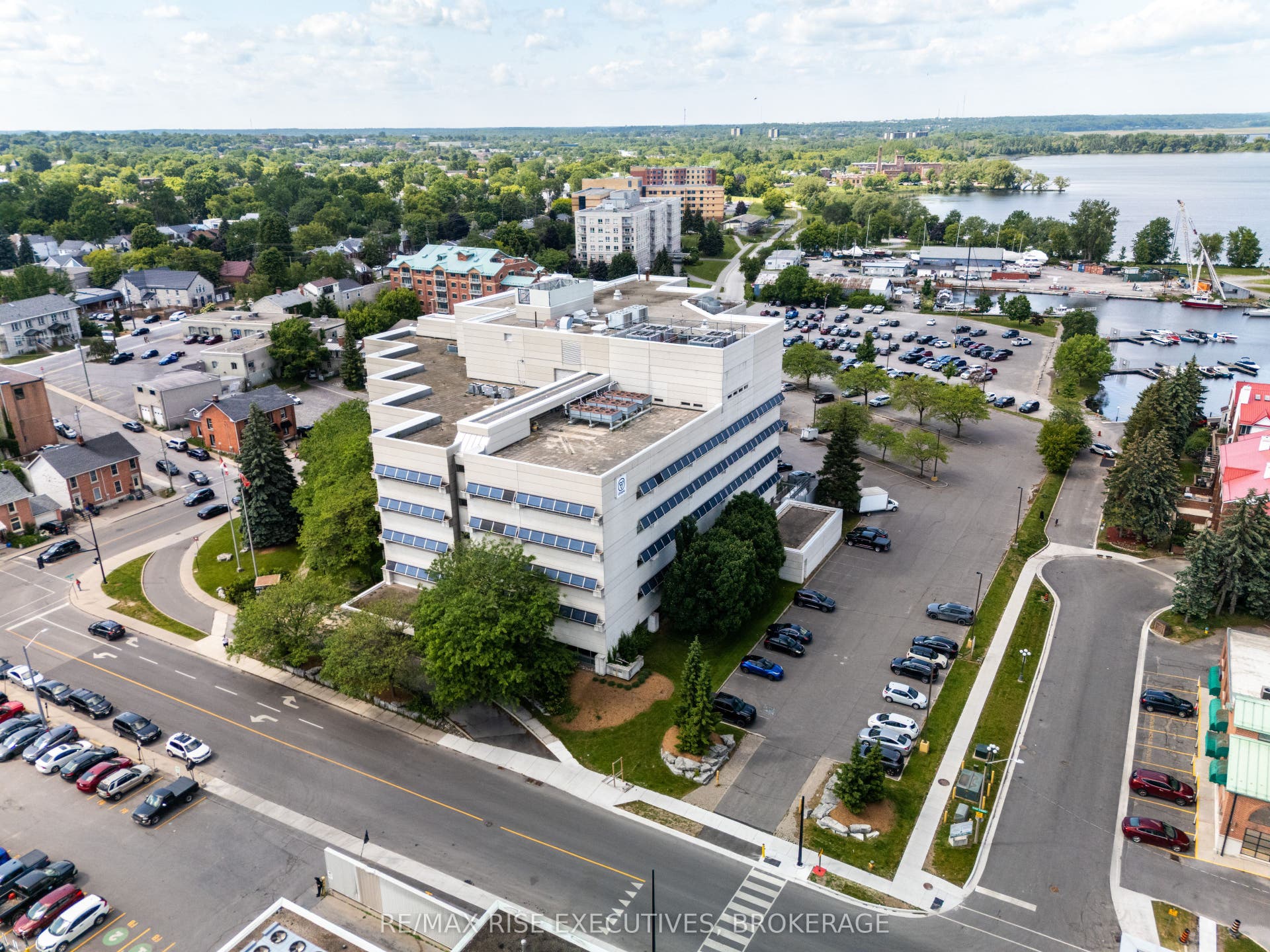 49 Place D' Armes N/A, #504, Kingston, Frontenac ON K7K 6E1