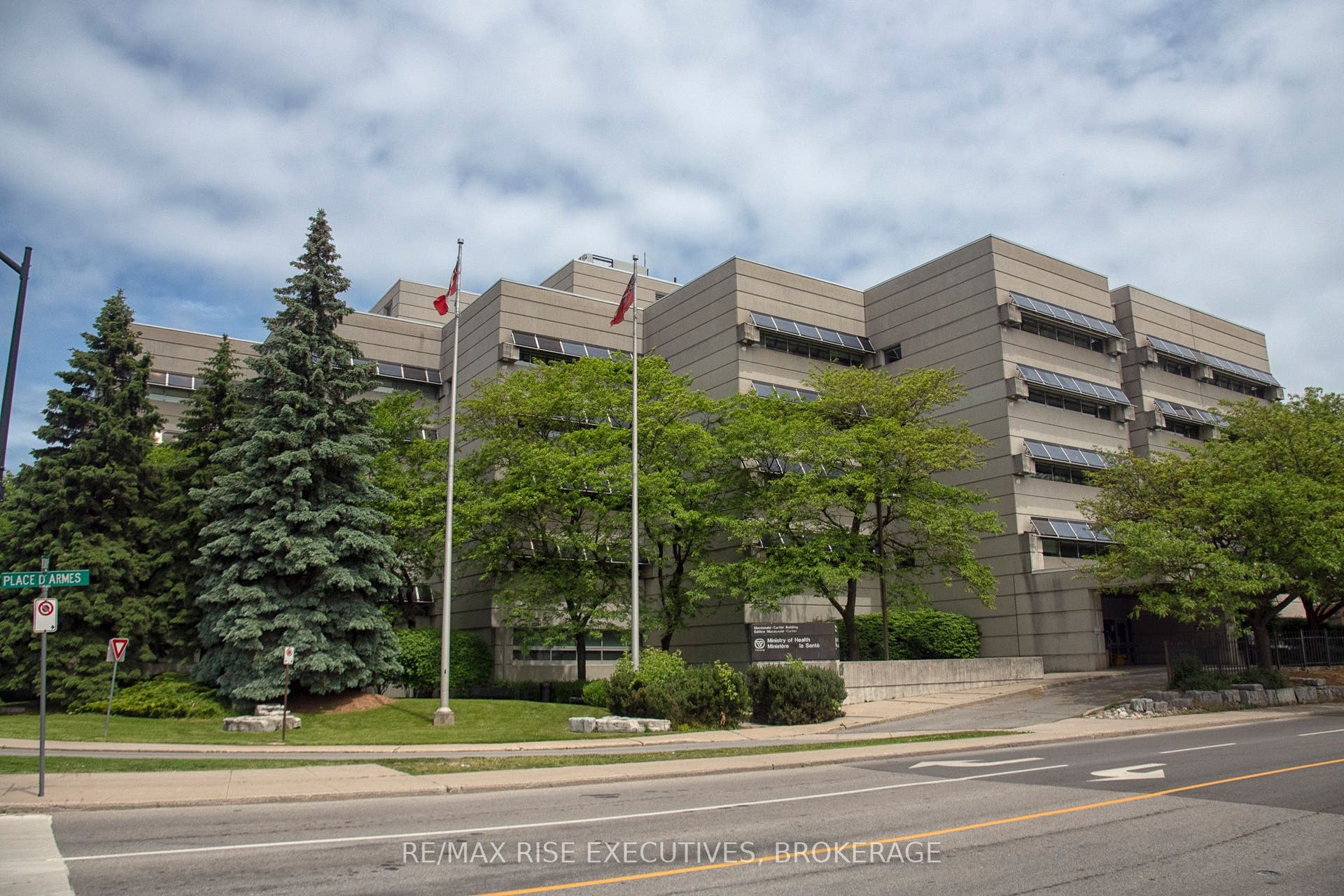 49 Place D' Armes N/A, #504, Kingston, Frontenac ON K7K 6E1