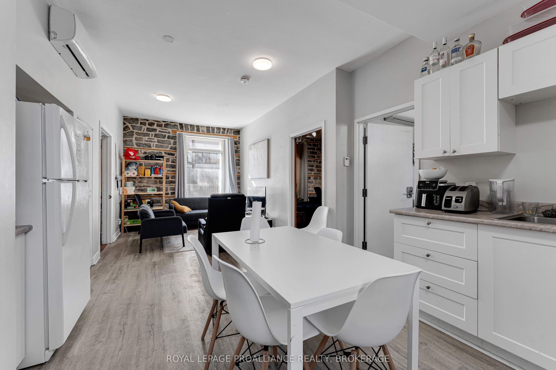 153-155 Brock Street, Kingston, Frontenac ON K7L 1S2