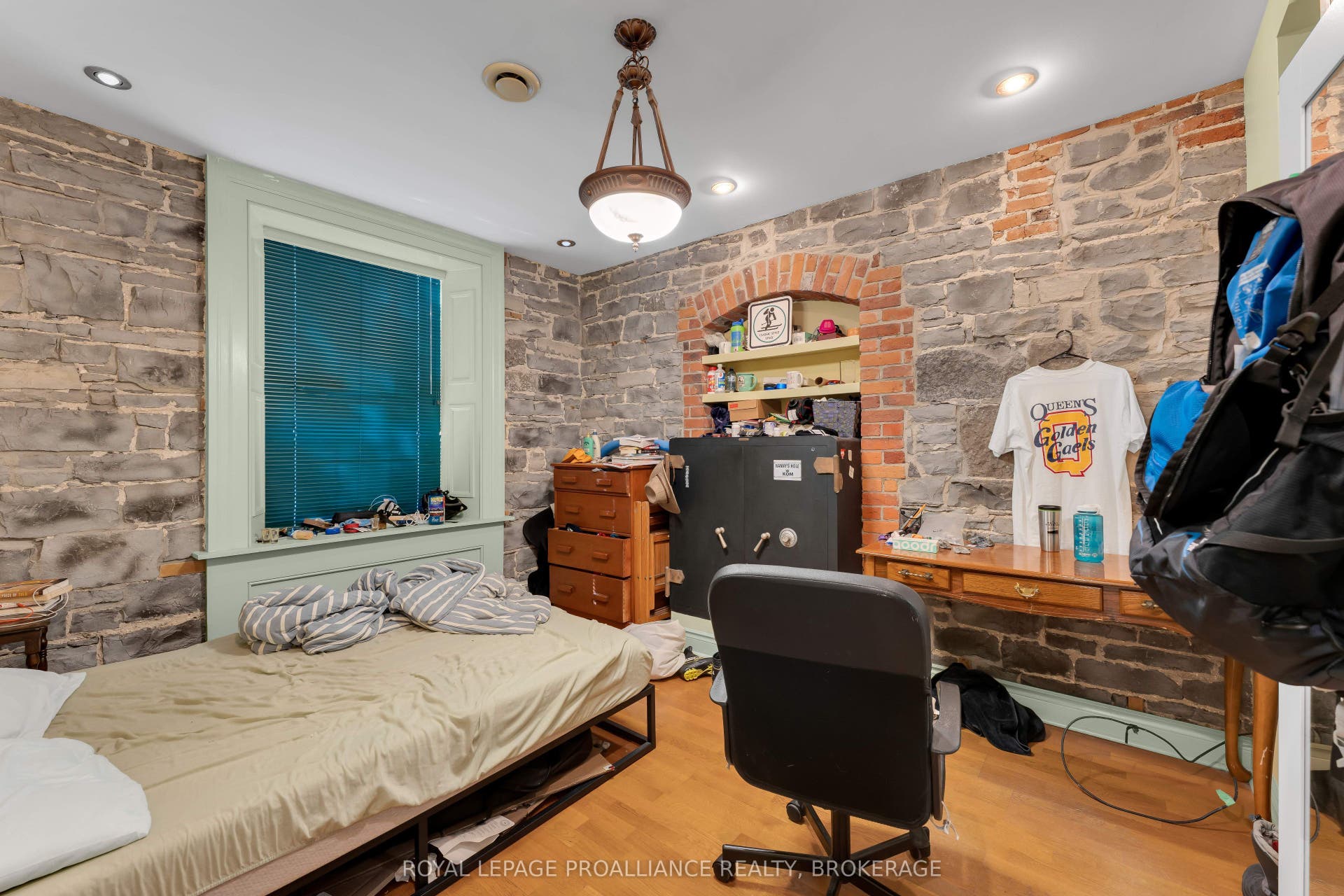 153-155 Brock Street, Kingston, Frontenac ON K7L 1S2