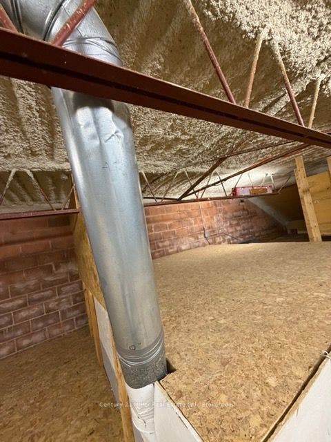 634 Colby Drive, #9, Waterloo, Waterloo ON N2V 1A2 Loft Storage