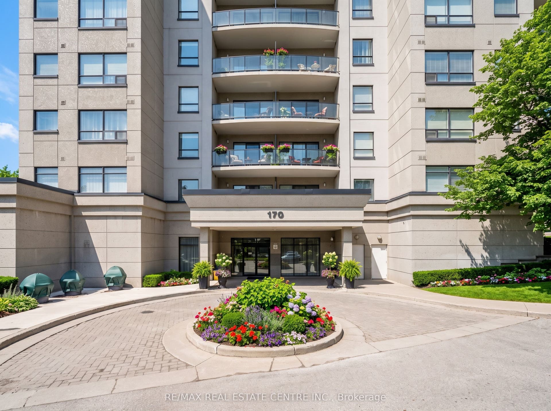 170 Water Street N, #501, Cambridge, Waterloo ON N1R 3B6 170 Water Street N, #501, Cambridge, Waterloo ON N1R 3B6