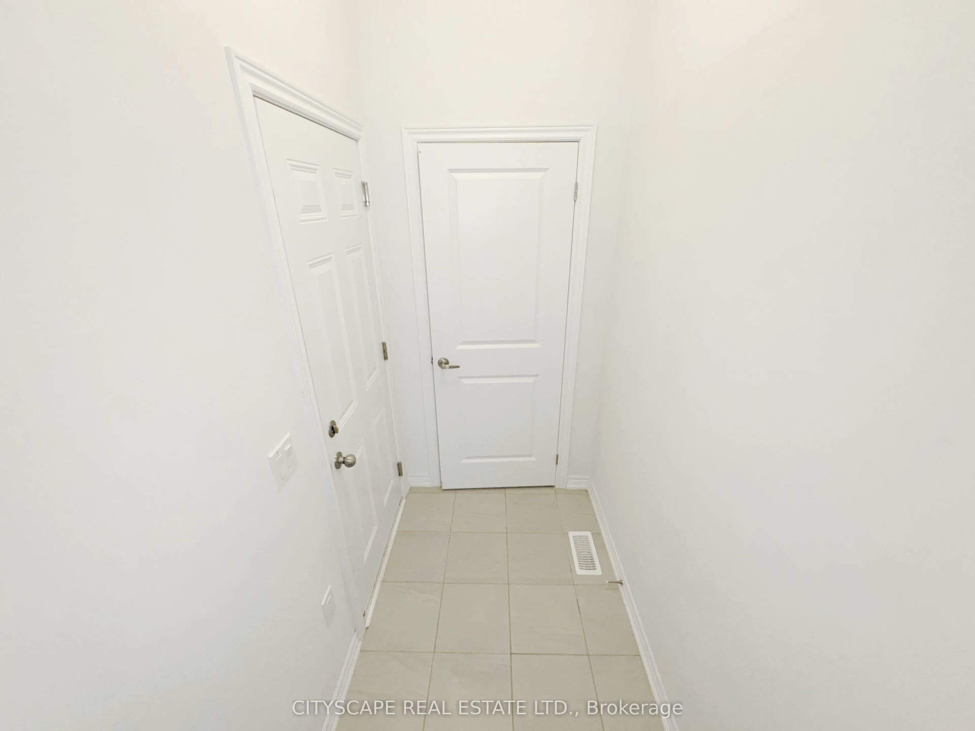 259 Rea Drive, Centre Wellington, Wellington ON N1M 2W3 Access from Garage