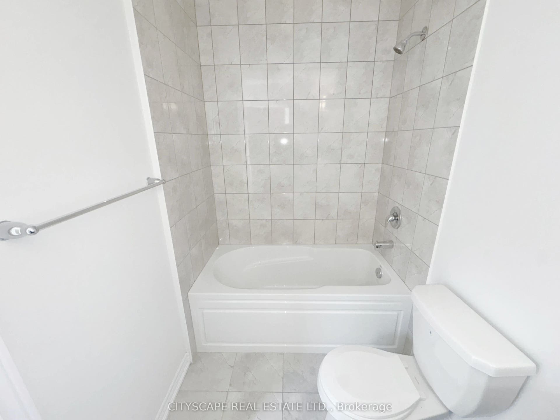 259 Rea Drive, Centre Wellington, Wellington ON N1M 2W3 Bedroom #2 - 4pc Ensuite