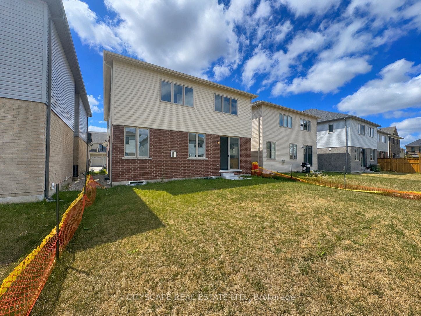 259 Rea Drive, Centre Wellington, Wellington ON N1M 2W3 Backyard - Left