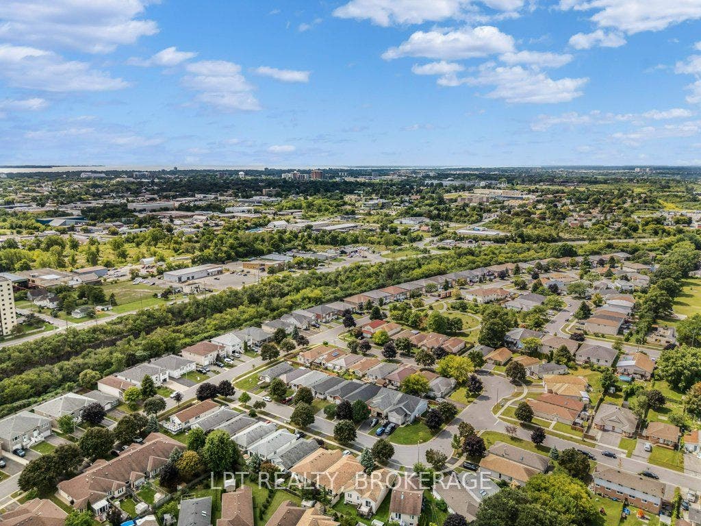 8 Wilfred Crescent, Kingston, Frontenac ON K7K 7G9 8 Wilfred Crescent, Kingston, Frontenac ON K7K 7G9