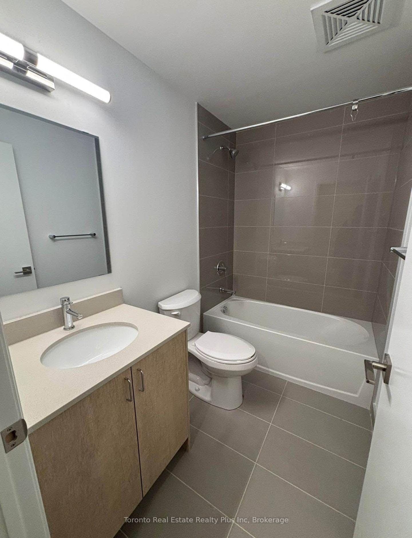 223 Princess Street, #717, Kingston, Frontenac ON K7L 1B3 223 Princess Street, #717, Kingston, Frontenac ON K7L 1B3