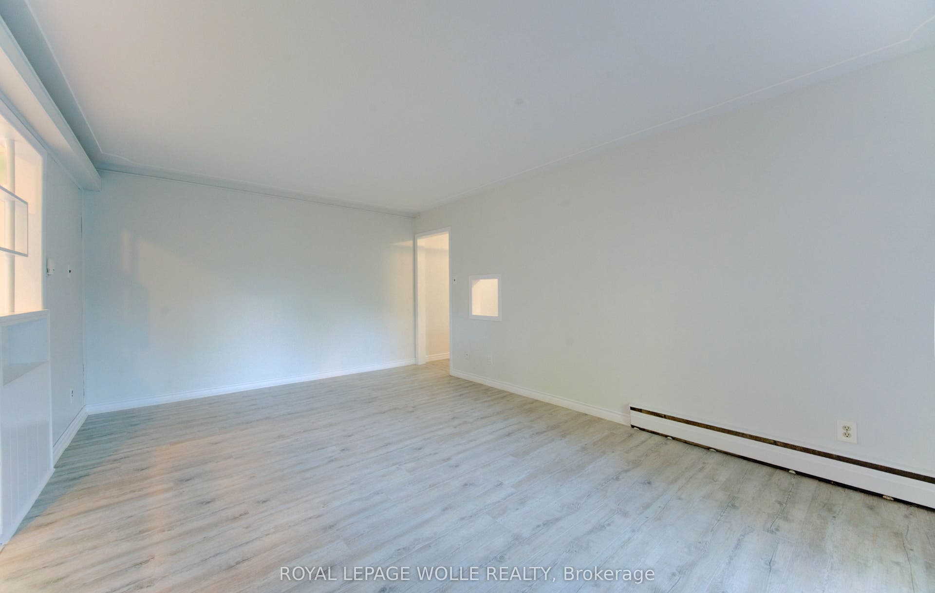 50 Gordon Avenue, Kitchener, Waterloo ON N2H 1N8 50 Gordon Avenue, Kitchener, Waterloo ON N2H 1N8