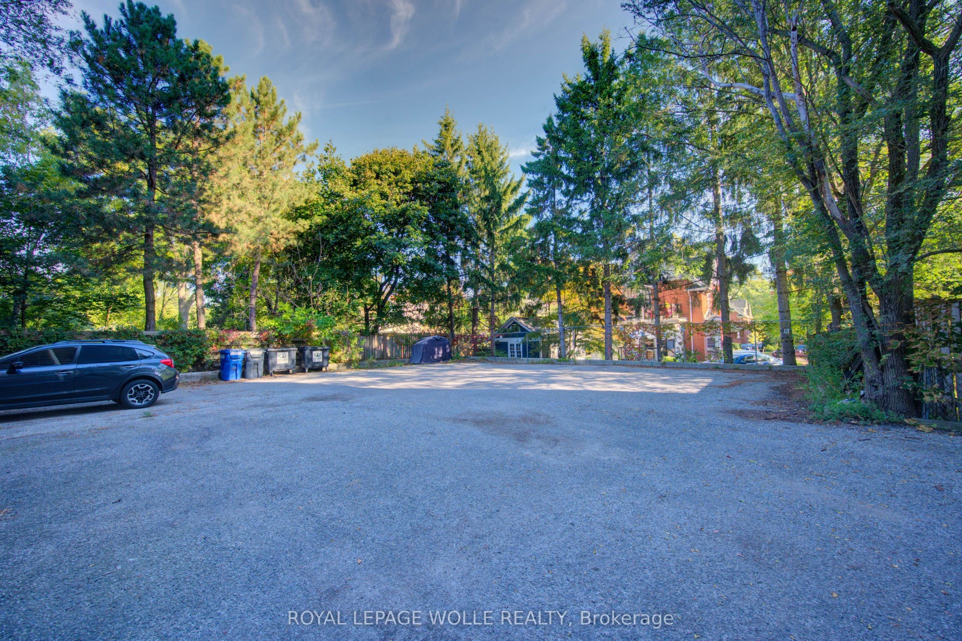 50 Gordon Avenue, Kitchener, Waterloo ON N2H 1N8 50 Gordon Avenue, Kitchener, Waterloo ON N2H 1N8