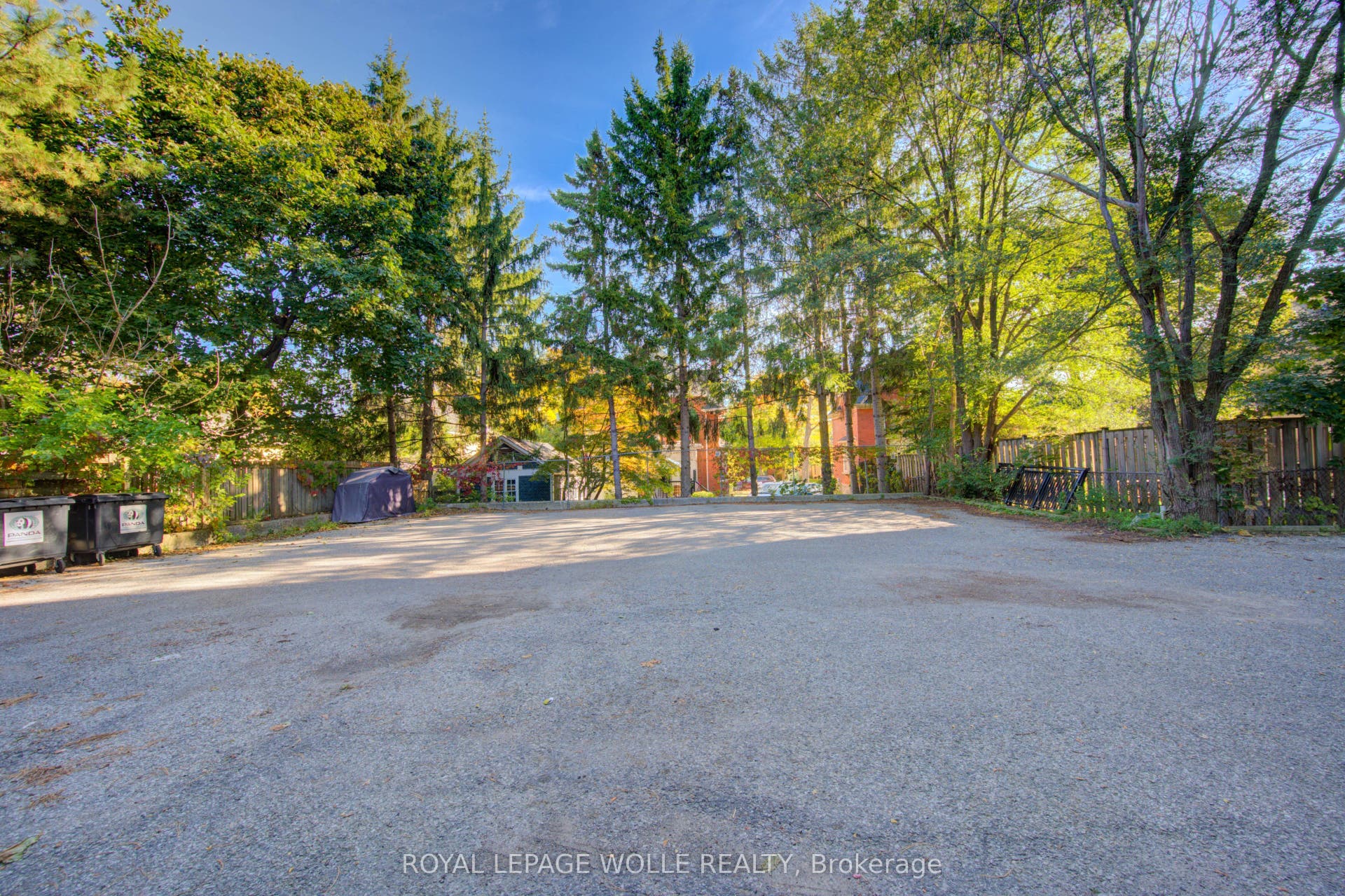 50 Gordon Avenue, Kitchener, Waterloo ON N2H 1N8 50 Gordon Avenue, Kitchener, Waterloo ON N2H 1N8