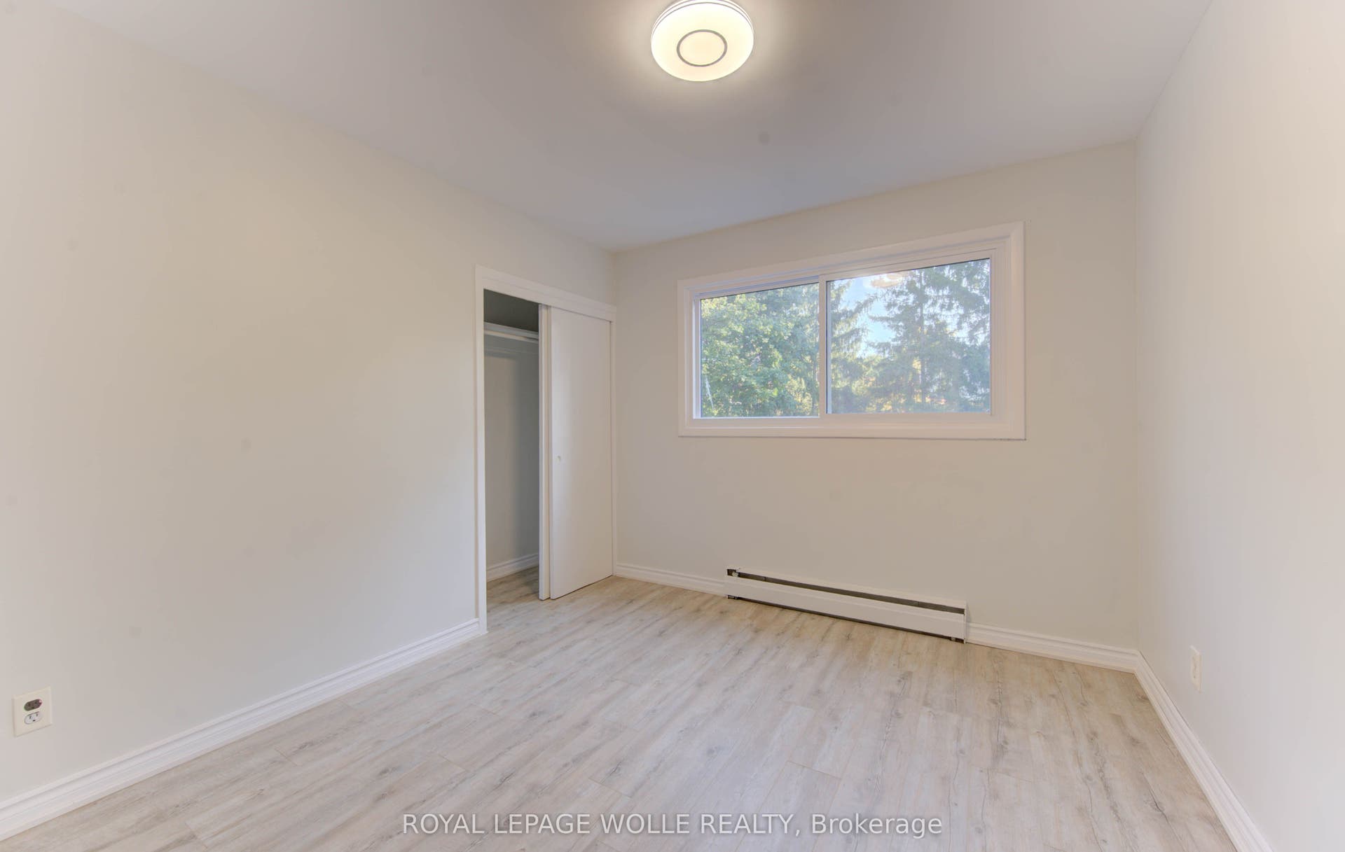 50 Gordon Avenue, Kitchener, Waterloo ON N2H 1N8 50 Gordon Avenue, Kitchener, Waterloo ON N2H 1N8