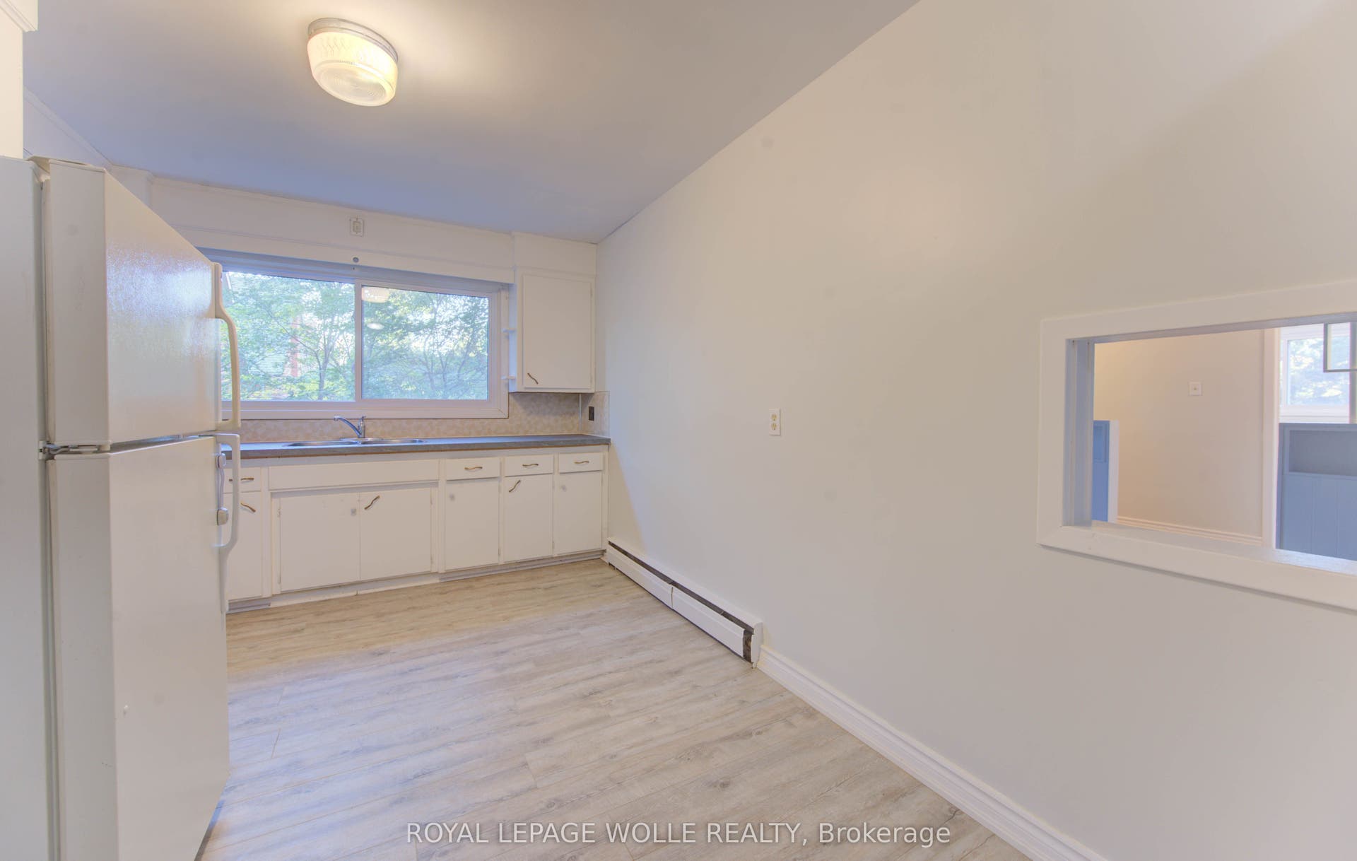 50 Gordon Avenue, Kitchener, Waterloo ON N2H 1N8 50 Gordon Avenue, Kitchener, Waterloo ON N2H 1N8