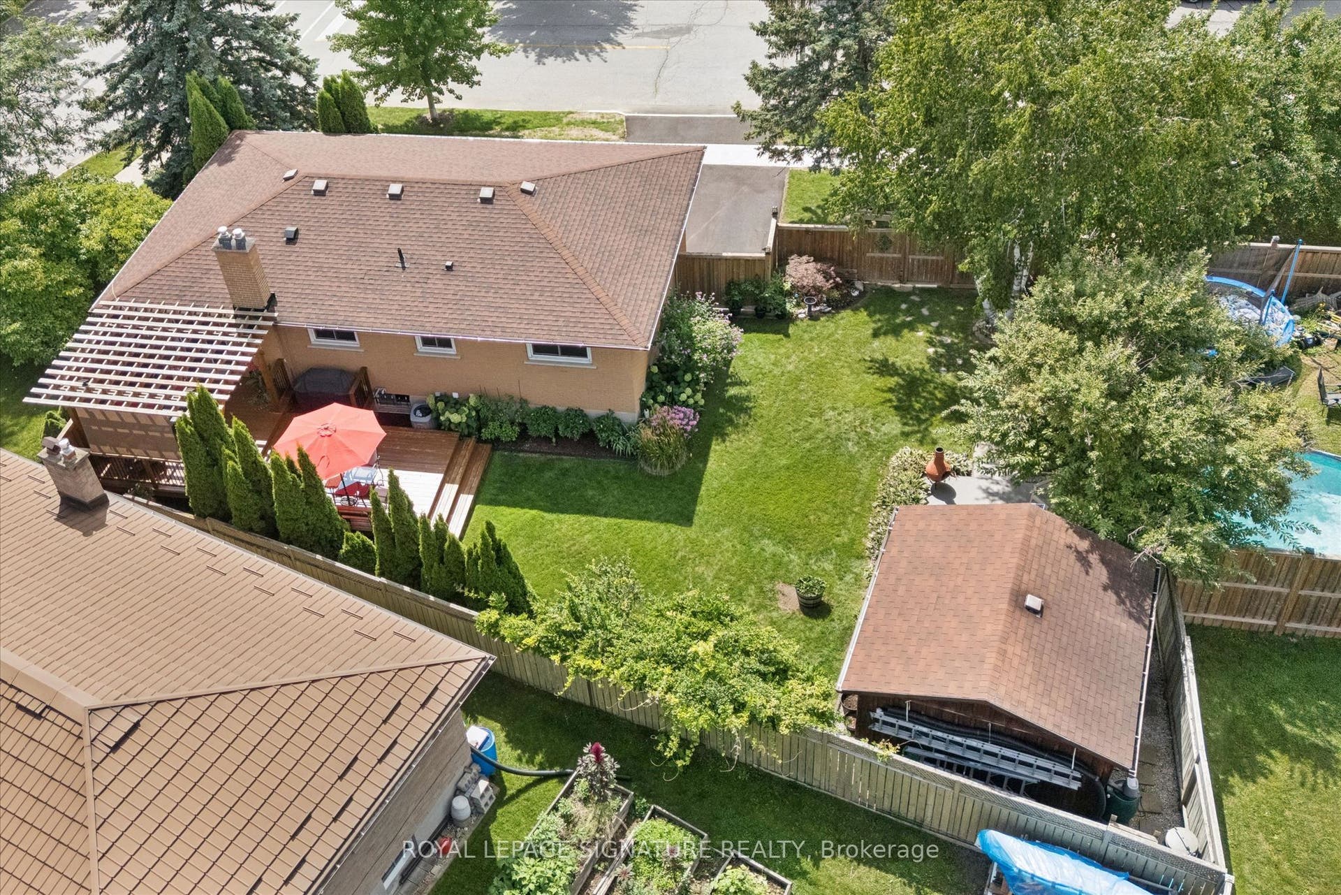 590 Fern Road, Waterloo, Waterloo ON N2V 1K6 590 Fern Road, Waterloo, Waterloo ON N2V 1K6