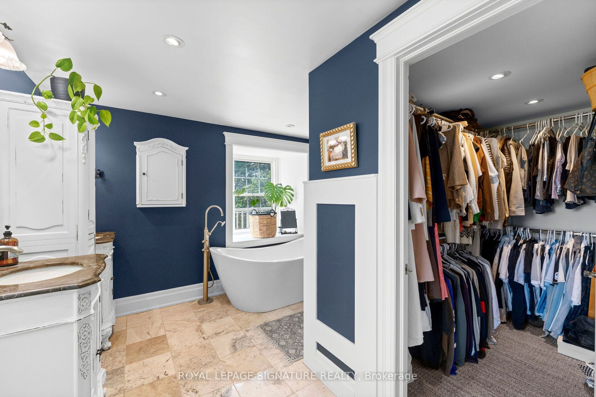 164 Fisher Mills Road, Cambridge, Waterloo ON N3C 1E2
