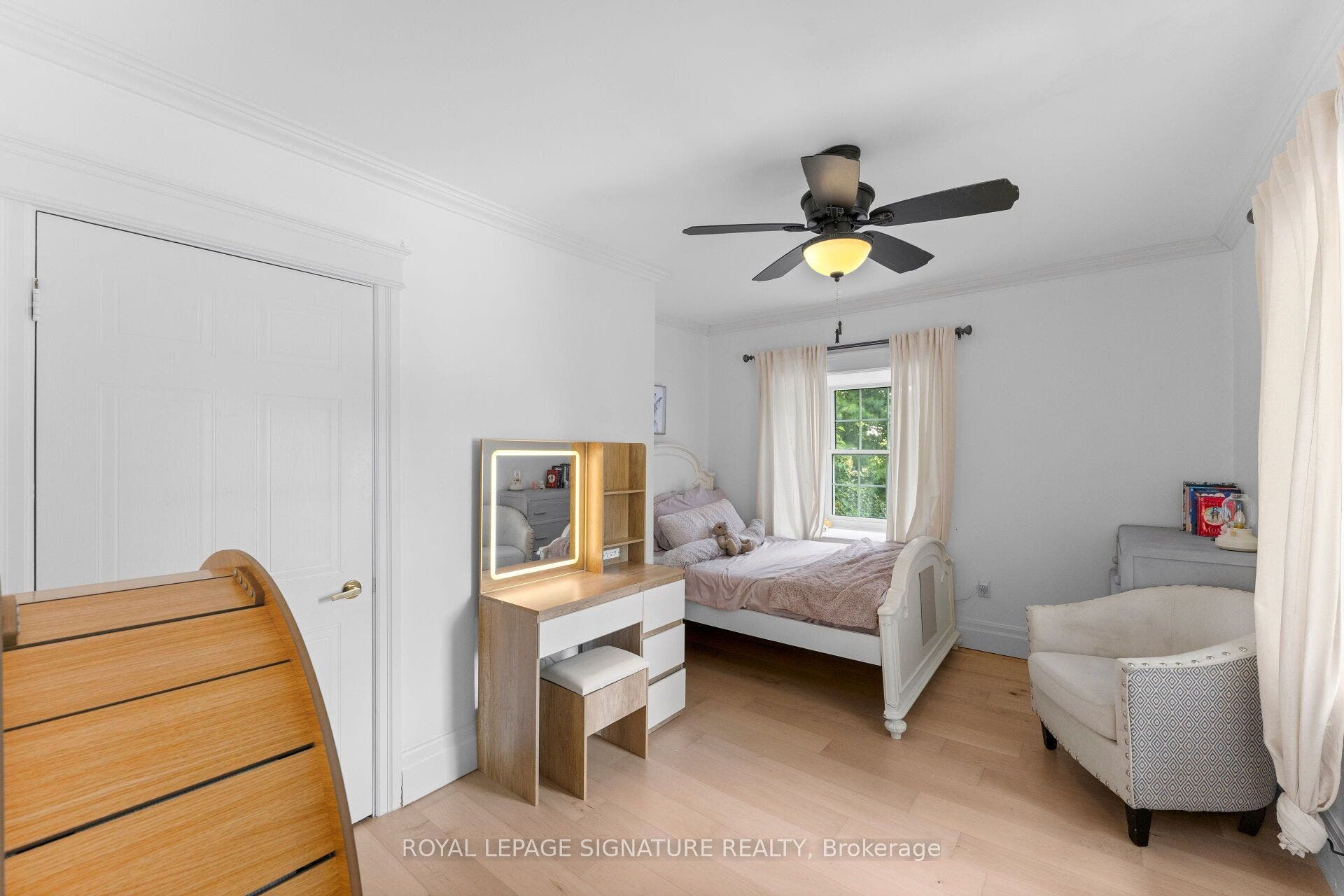 164 Fisher Mills Road, Cambridge, Waterloo ON N3C 1E2
