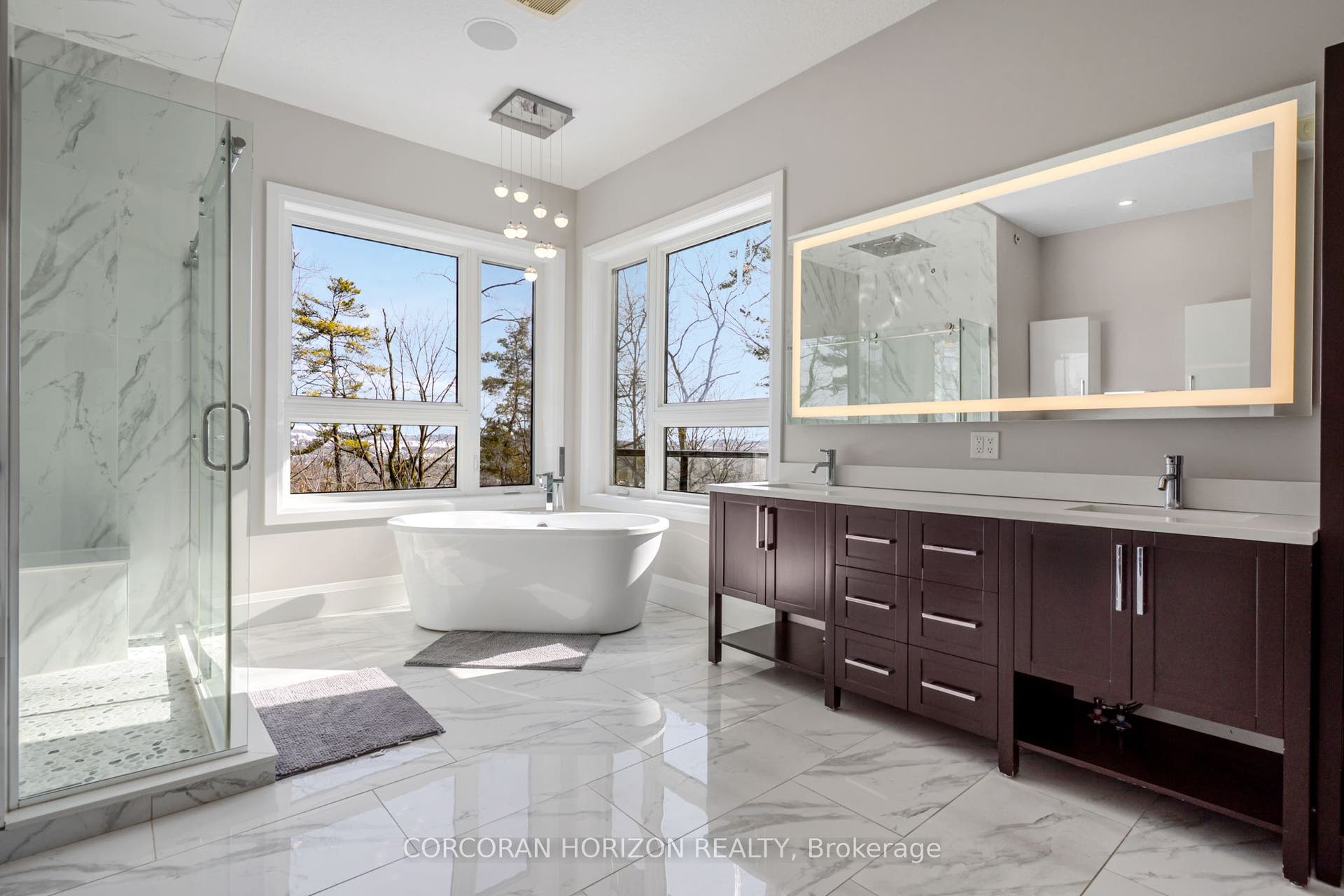 111 Grand Ridge Drive, Cambridge, Waterloo ON N1S 4E4 111 Grand Ridge Drive, Cambridge, Waterloo ON N1S 4E4