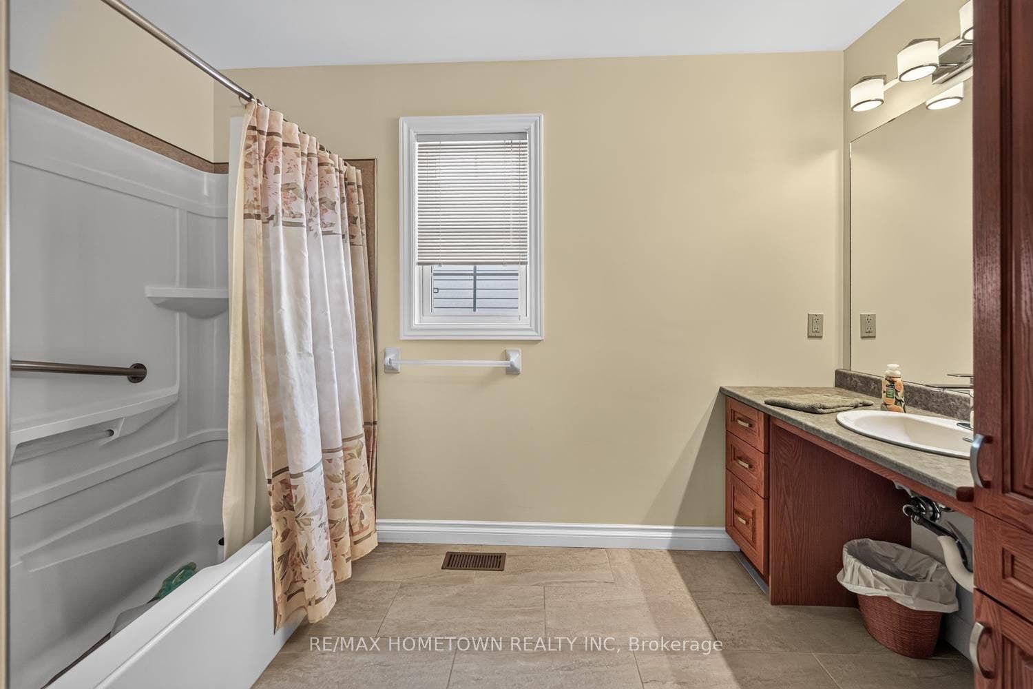 1267 CUTHBERTSON Avenue, Brockville, Leeds And Grenville ON K6V 7M5