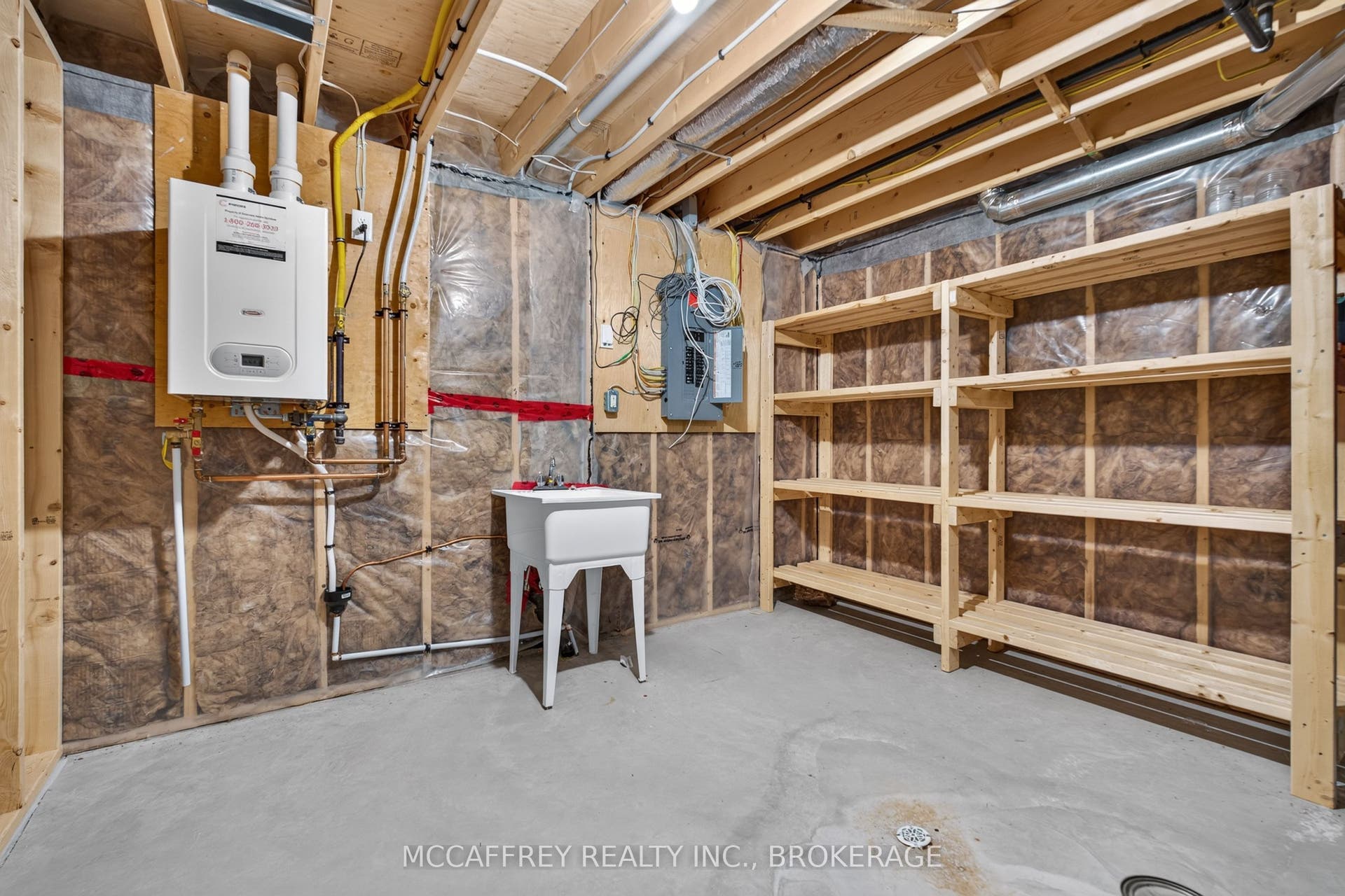 1286 Carfa Crescent, Kingston, Frontenac ON K7P 0M8 1286 Carfa Crescent, Kingston, Frontenac ON K7P 0M8
