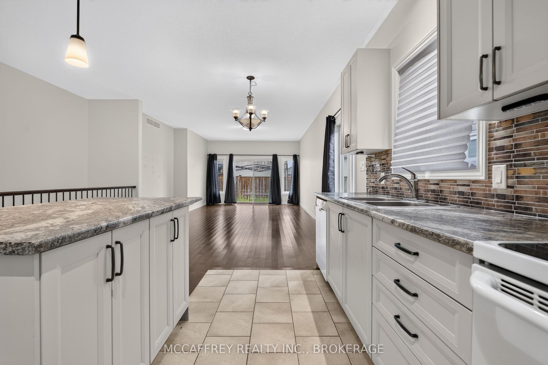 1286 Carfa Crescent, Kingston, Frontenac ON K7P 0M8 1286 Carfa Crescent, Kingston, Frontenac ON K7P 0M8