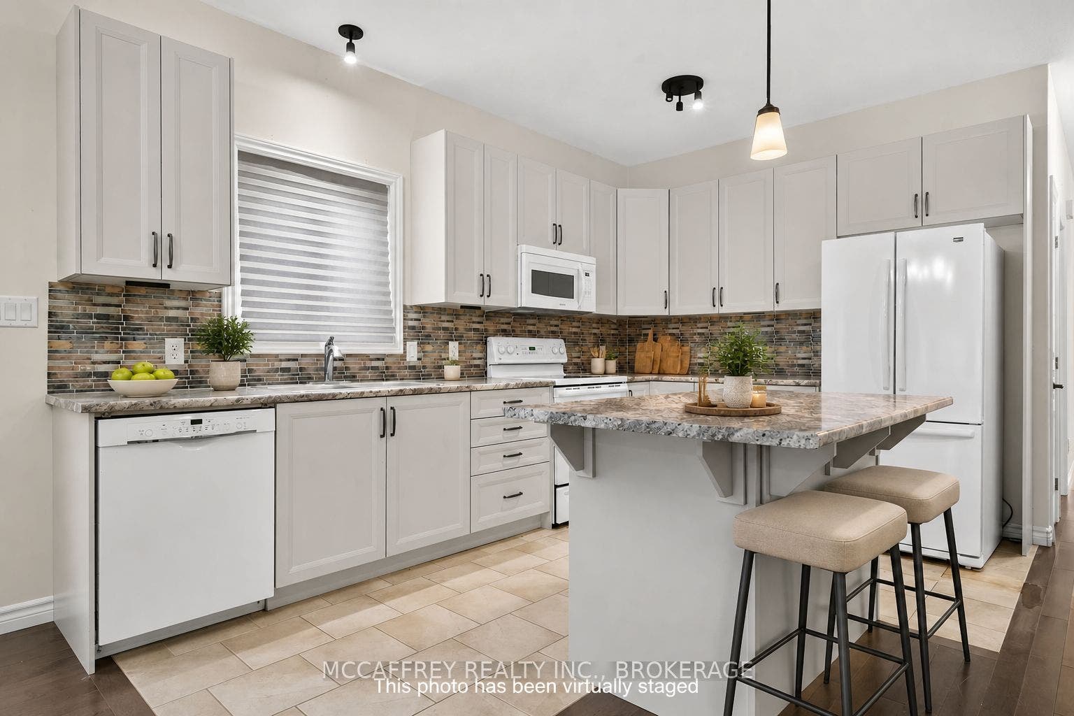 1286 Carfa Crescent, Kingston, Frontenac ON K7P 0M8 This photo has been virtually staged