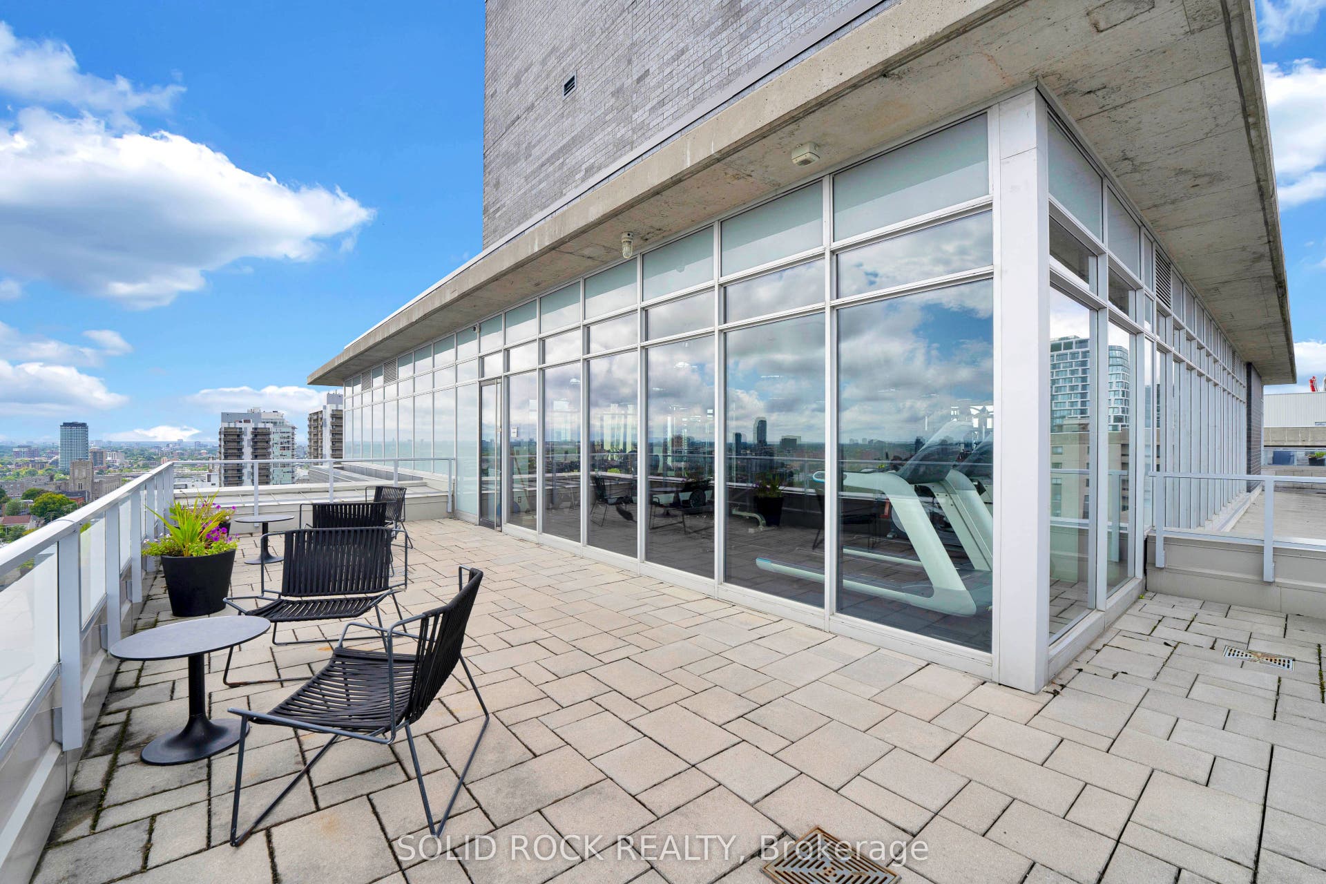 255 Bay Street, #309, Ottawa Centre, Ottawa ON K1R 0C5