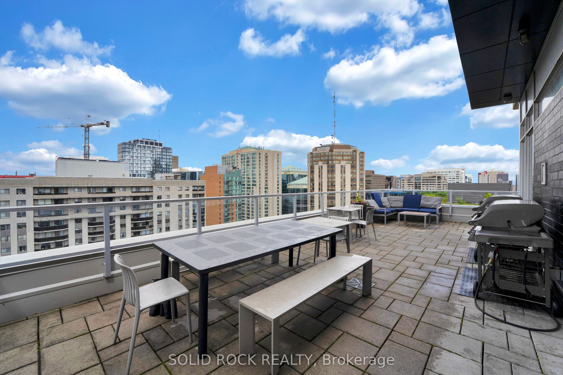 255 Bay Street, #309, Ottawa Centre, Ottawa ON K1R 0C5