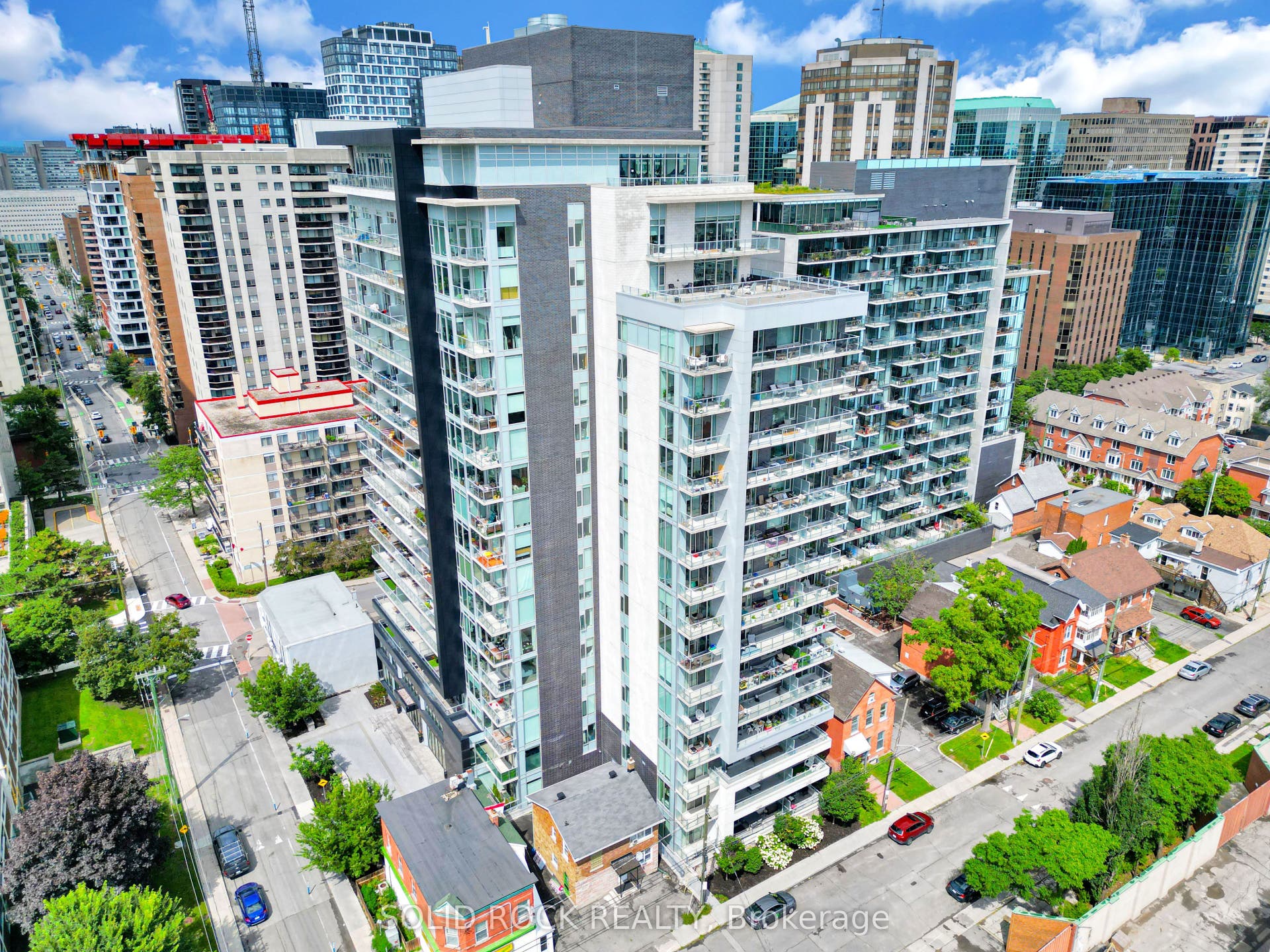 255 Bay Street, #309, Ottawa Centre, Ottawa ON K1R 0C5