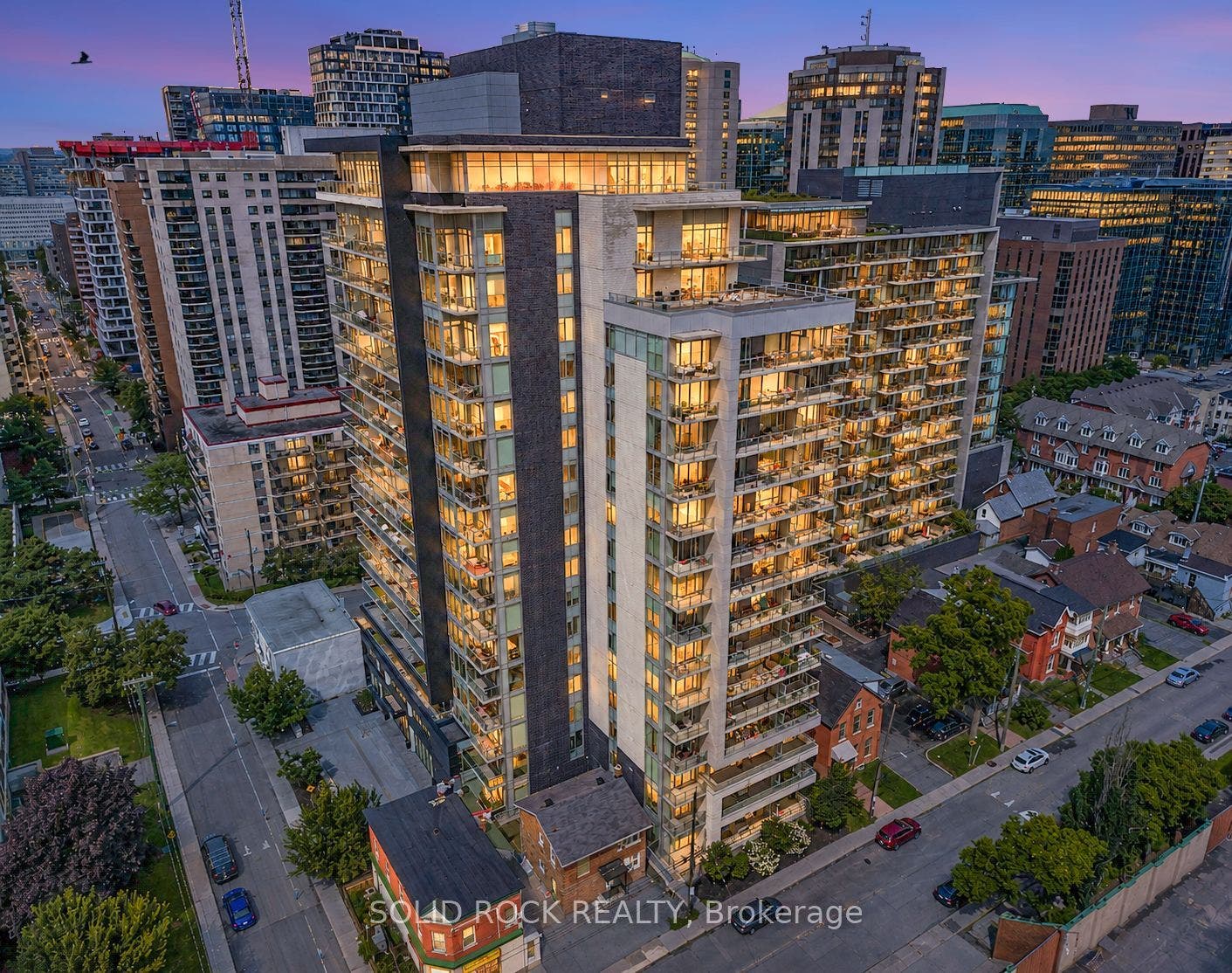 255 Bay Street, #309, Ottawa Centre, Ottawa ON K1R 0C5