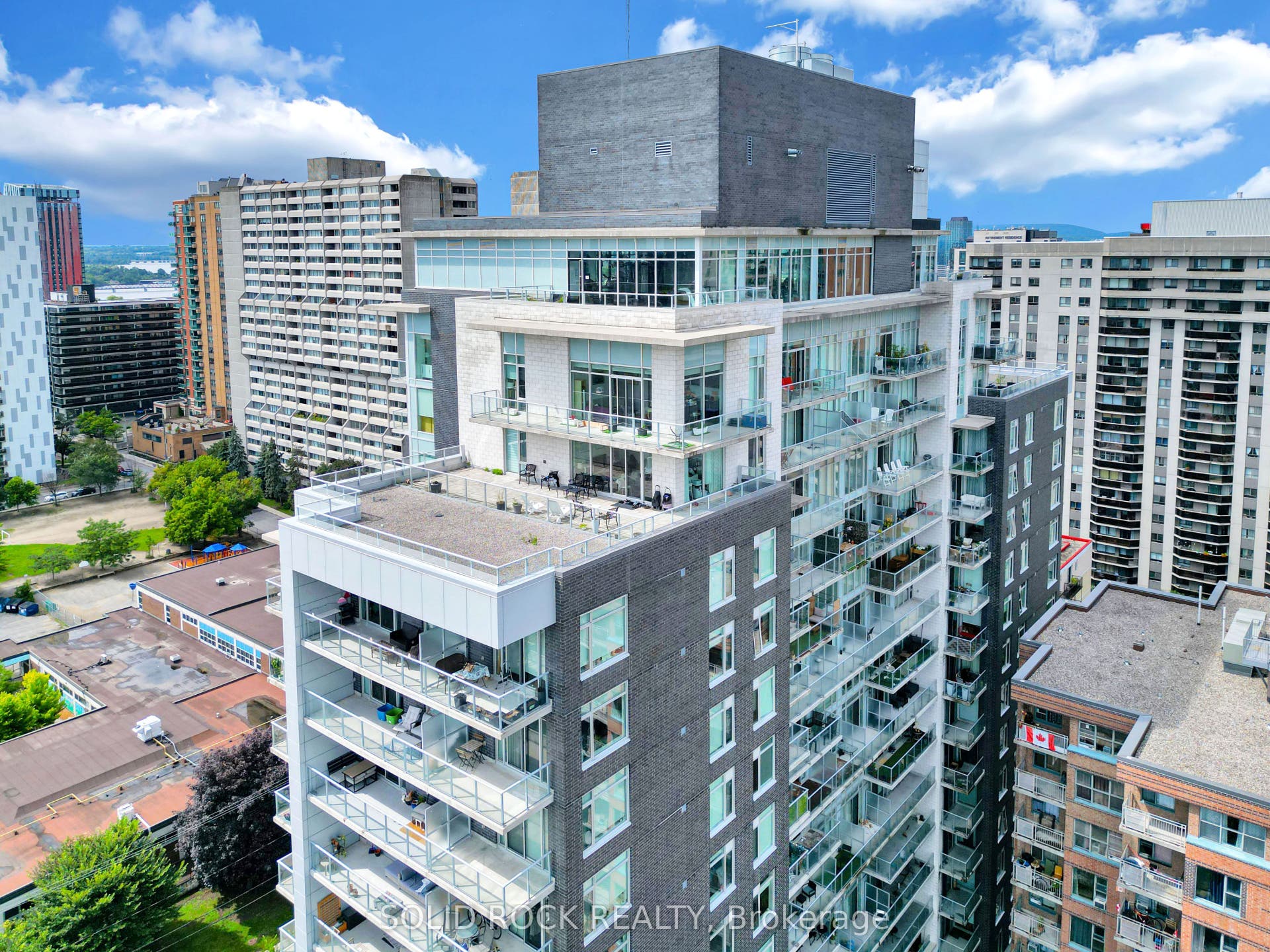 255 Bay Street, #309, Ottawa Centre, Ottawa ON K1R 0C5