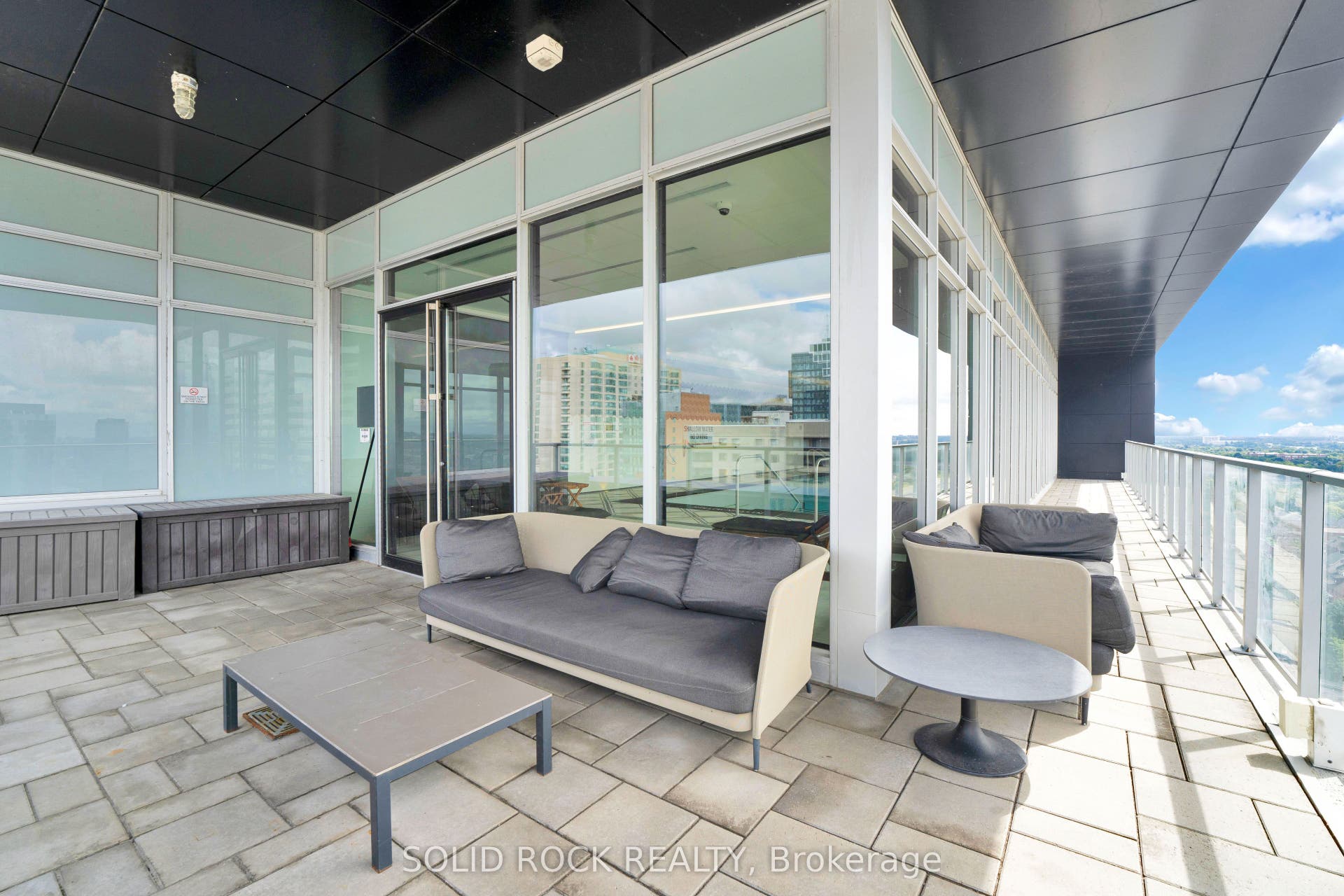 255 Bay Street, #309, Ottawa Centre, Ottawa ON K1R 0C5