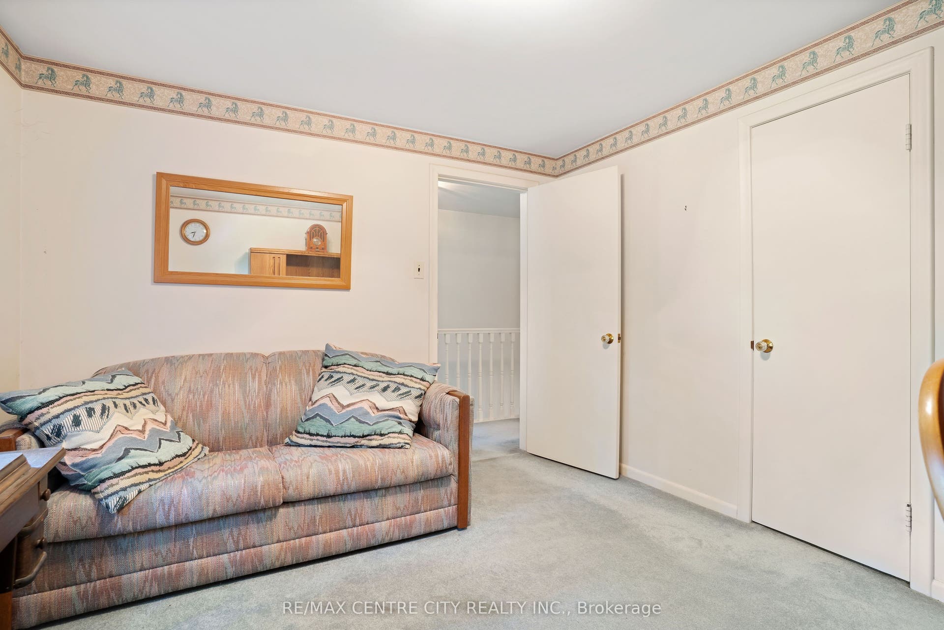 272 Sheldon Avenue N, Kitchener, Waterloo ON N2A 1G7 272 Sheldon Avenue N, Kitchener, Waterloo ON N2A 1G7