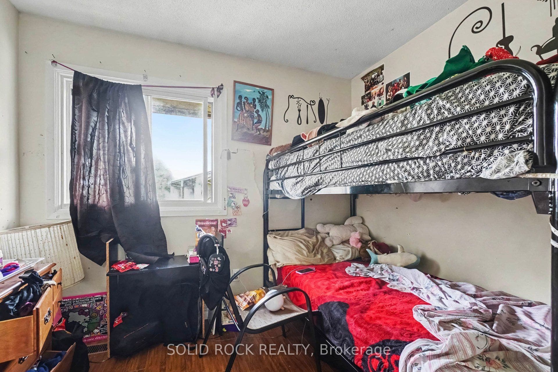 1735 Meadowbrook Road, #71, Cyrville - Carson Grove - Pineview, Ottawa ON K1B 4W6 1735 Meadowbrook Road, #71, Cyrville - Carson Grove - Pineview, Ottawa ON K1B 4W6