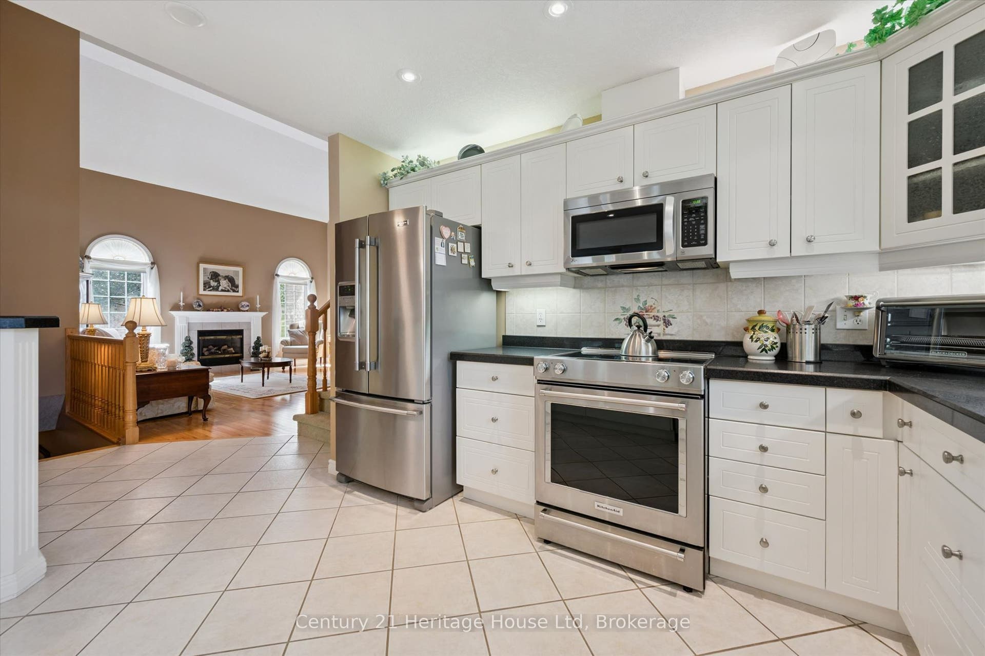 545 Athol Street, Centre Wellington, Wellington ON N1M 3T6 545 Athol Street, Centre Wellington, Wellington ON N1M 3T6