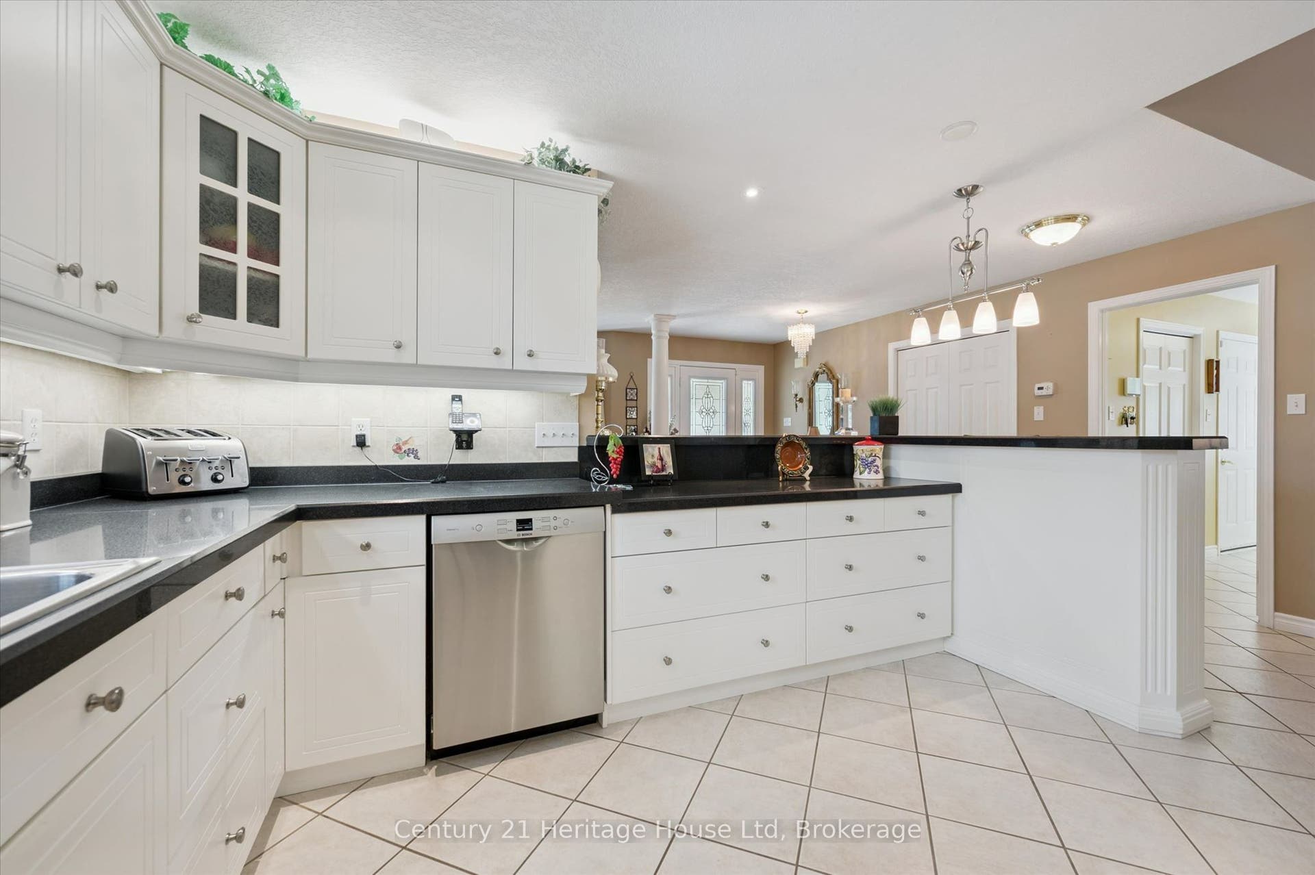 545 Athol Street, Centre Wellington, Wellington ON N1M 3T6 545 Athol Street, Centre Wellington, Wellington ON N1M 3T6
