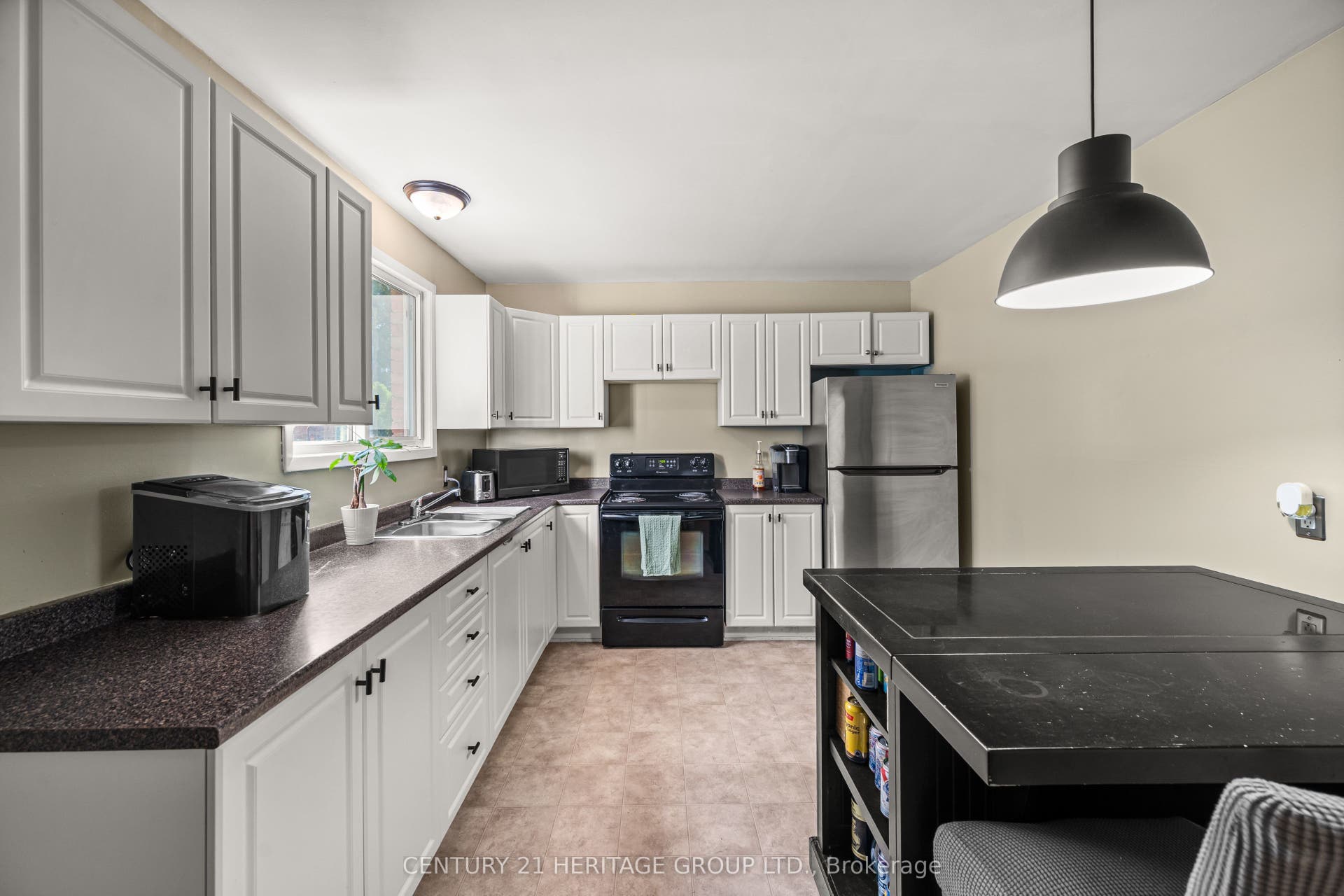 173 Rosemund Crescent, Kingston, Frontenac ON K7M 6Z2 173 Rosemund Crescent, Kingston, Frontenac ON K7M 6Z2