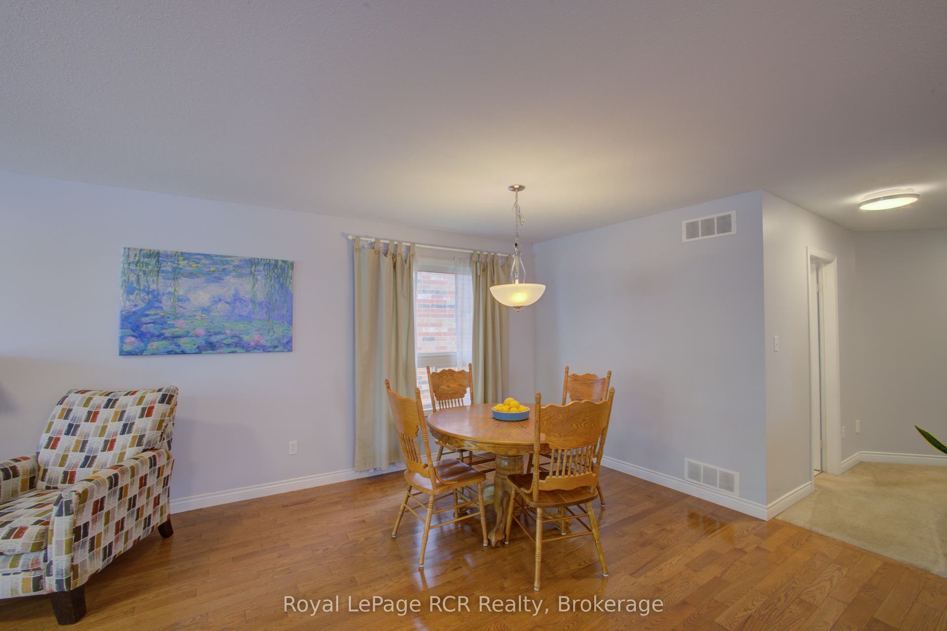 952 Gzowski Street, Centre Wellington, Wellington ON N1M 3V9 952 Gzowski Street, Centre Wellington, Wellington ON N1M 3V9